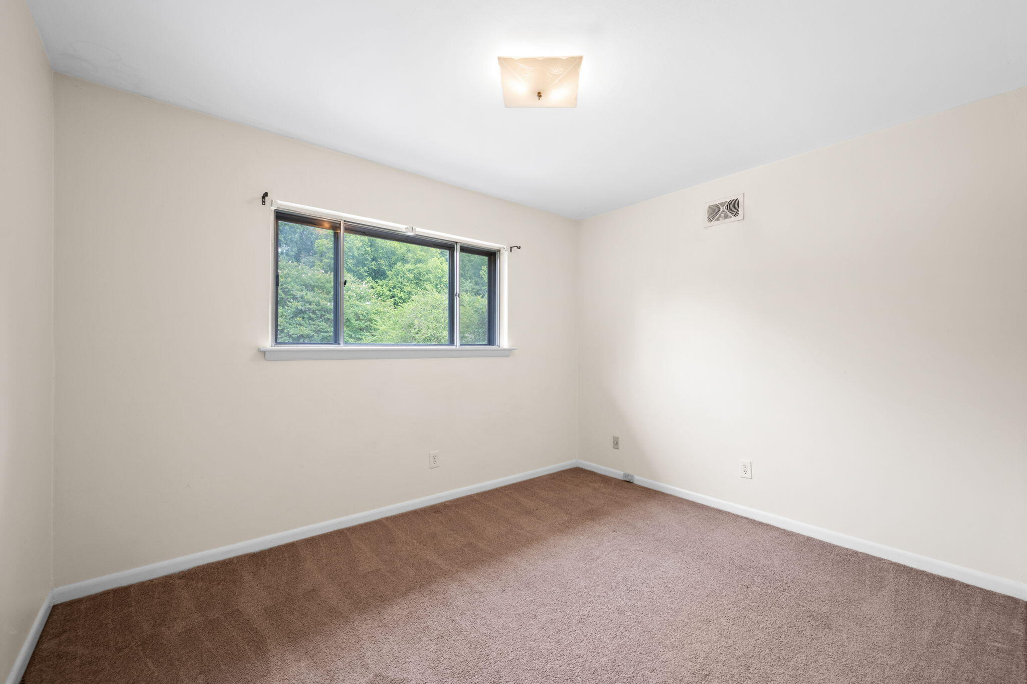708 Claremont Circle