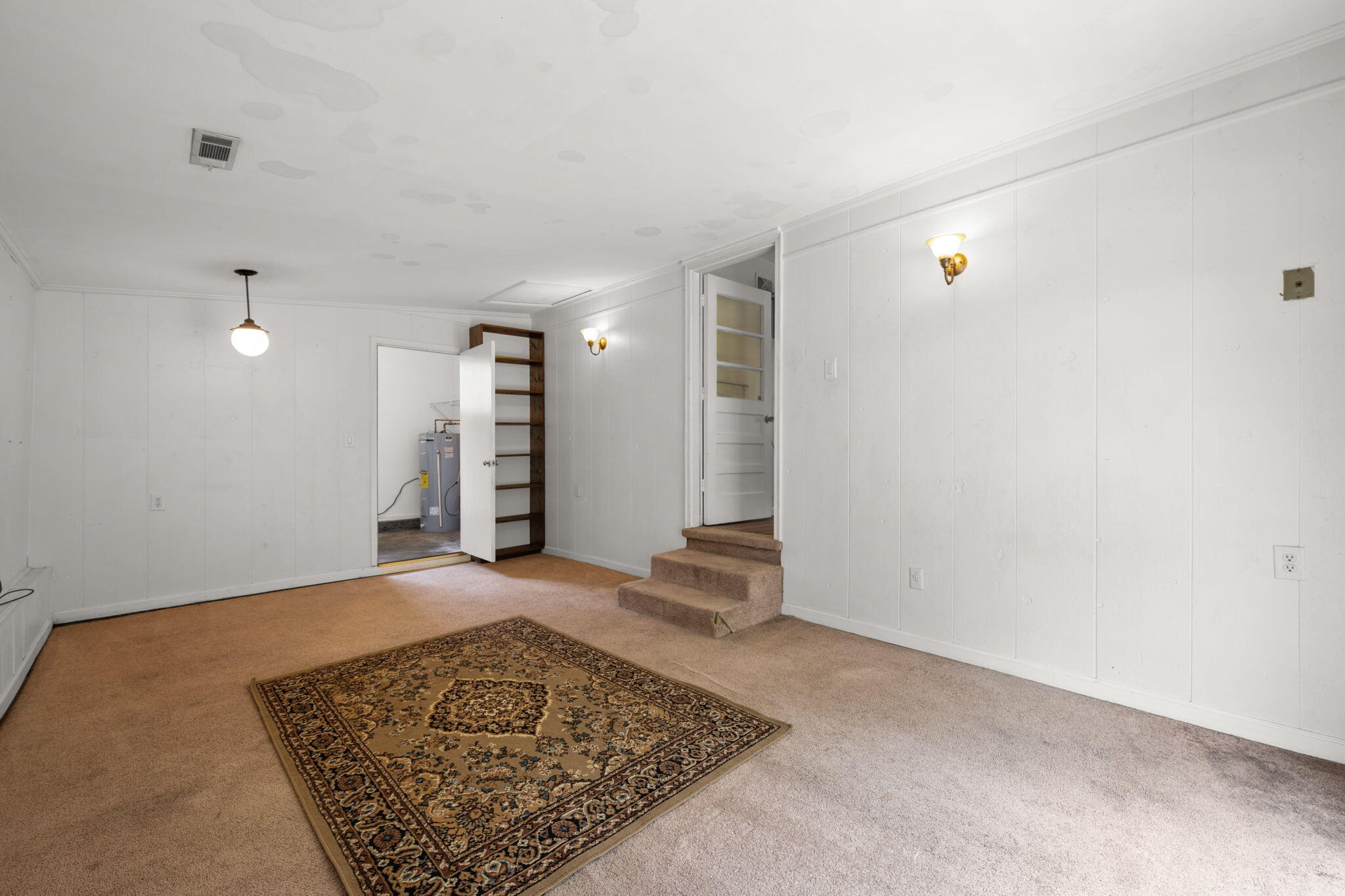 708 Claremont Circle