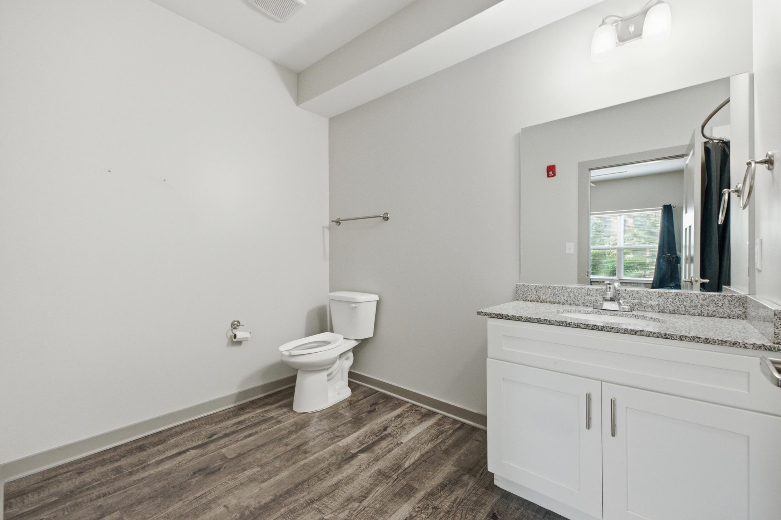 782 Riverfront Parkway, 102