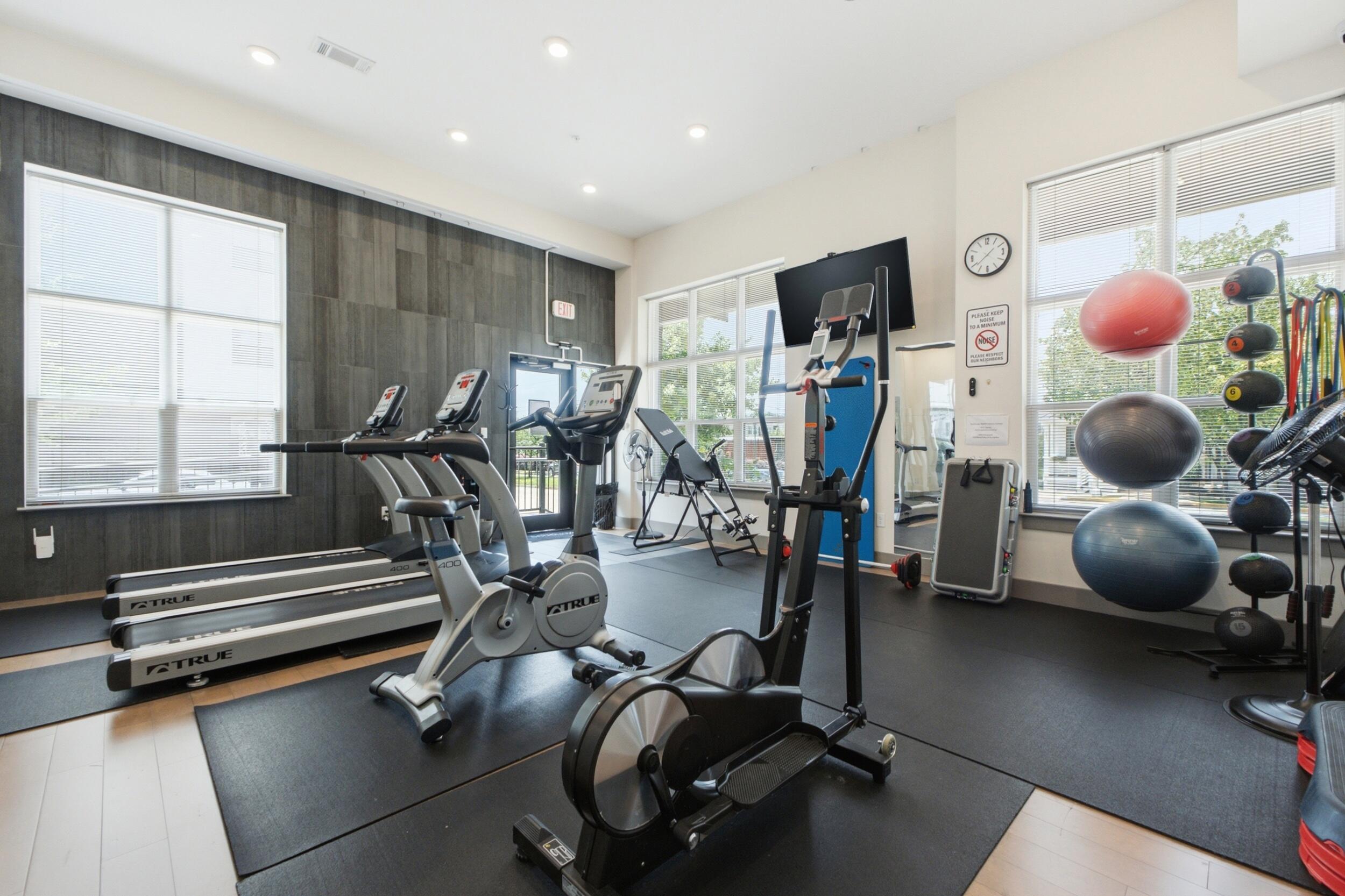 782 Riverfront Parkway, 102