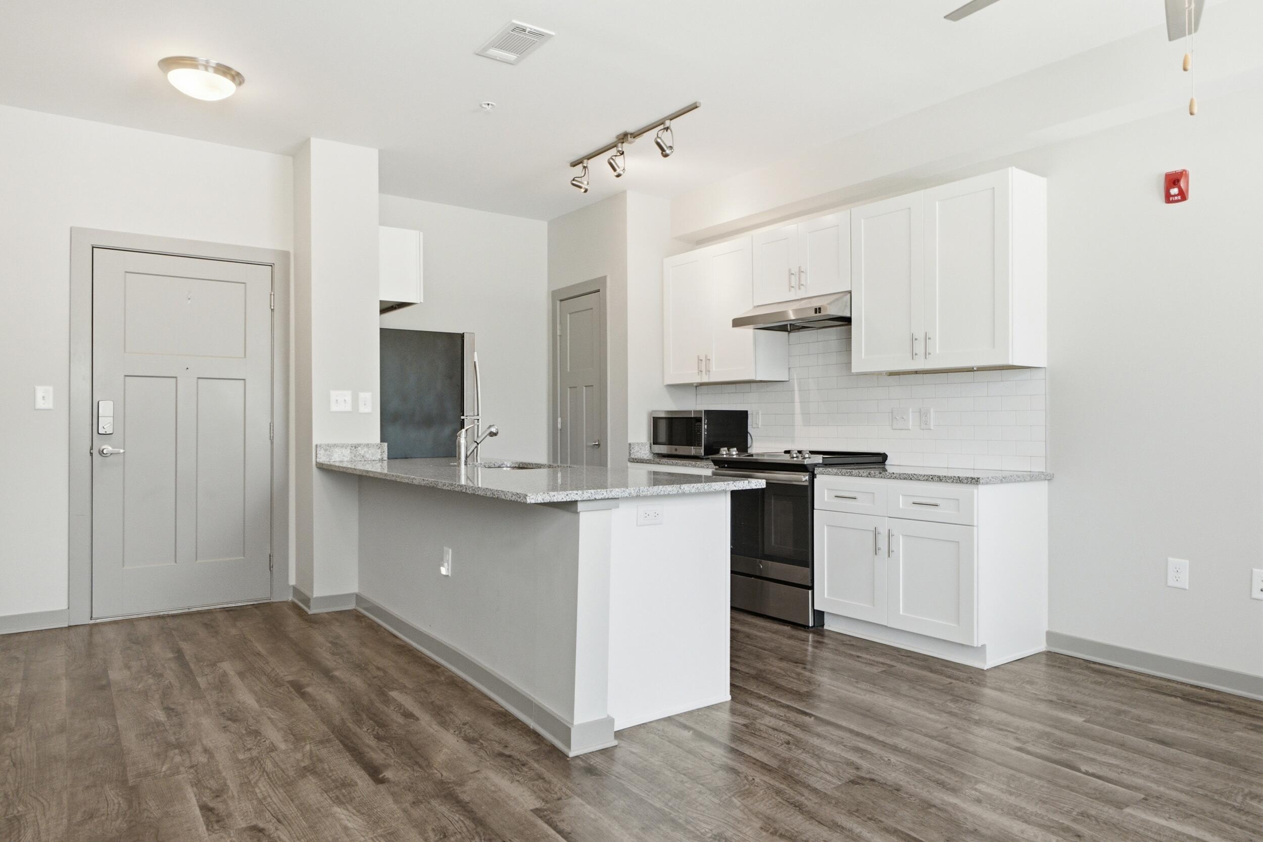 782 Riverfront Parkway, 102