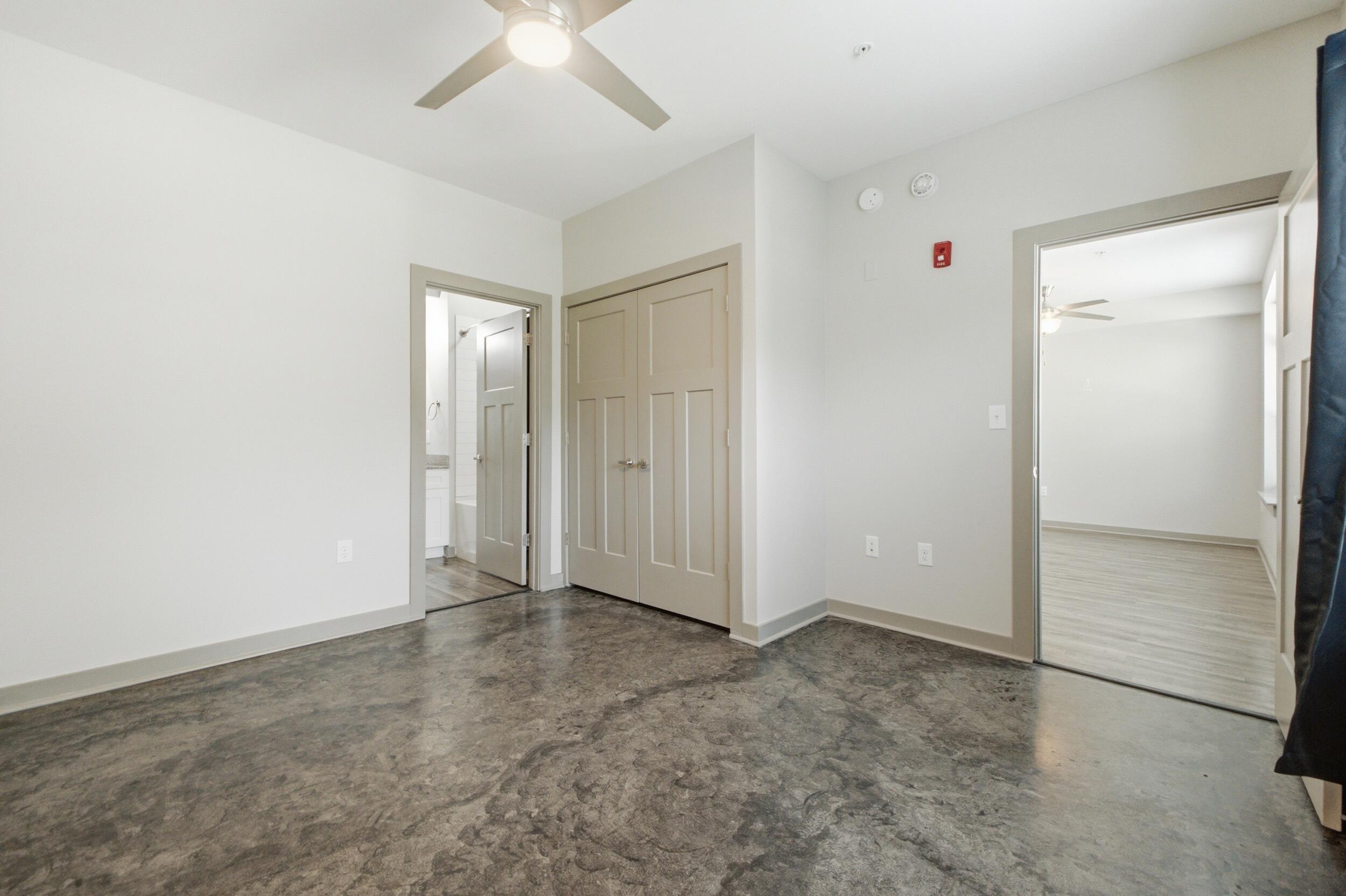 782 Riverfront Parkway, 102