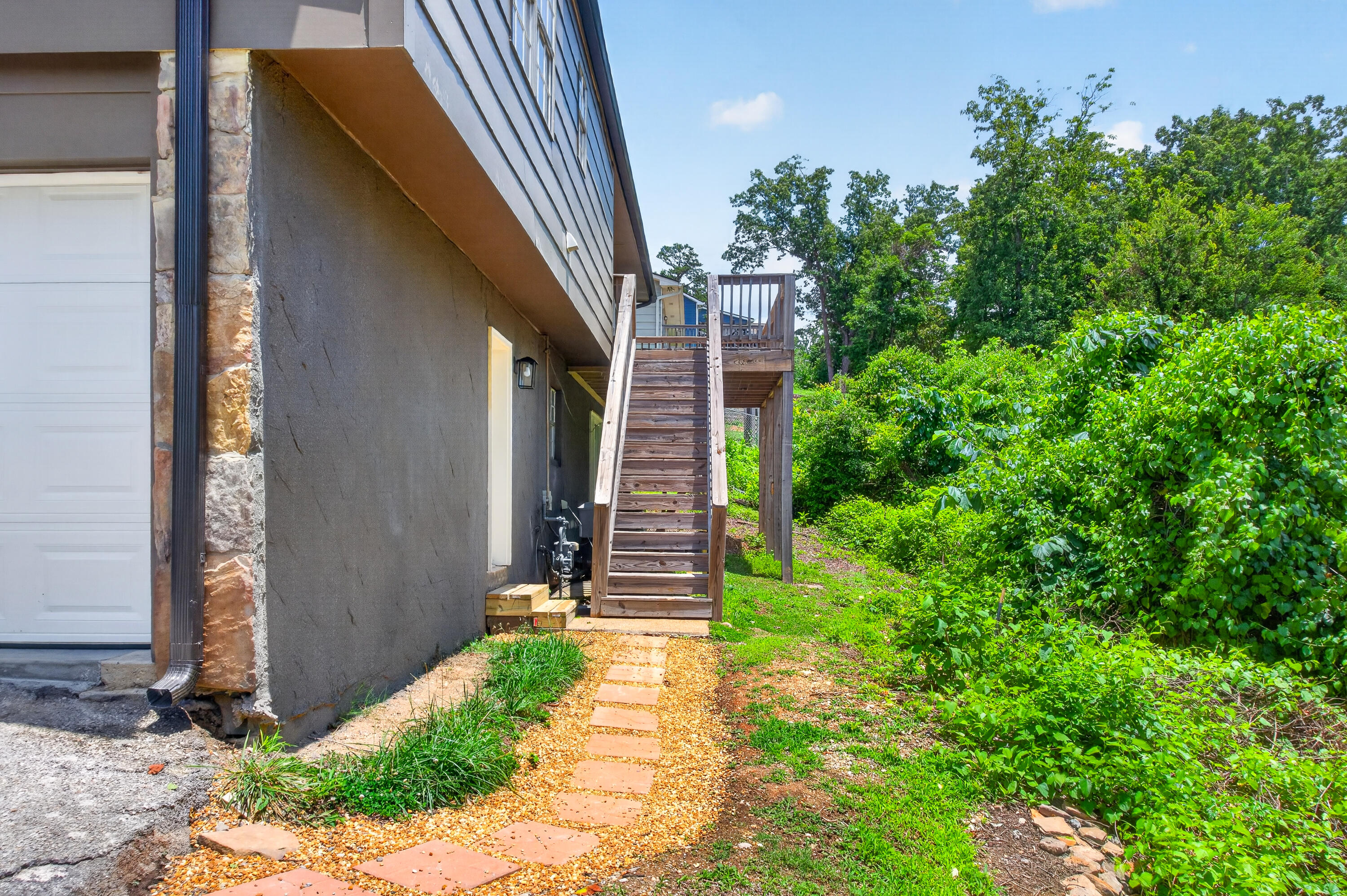 2904 Old Britain Circle