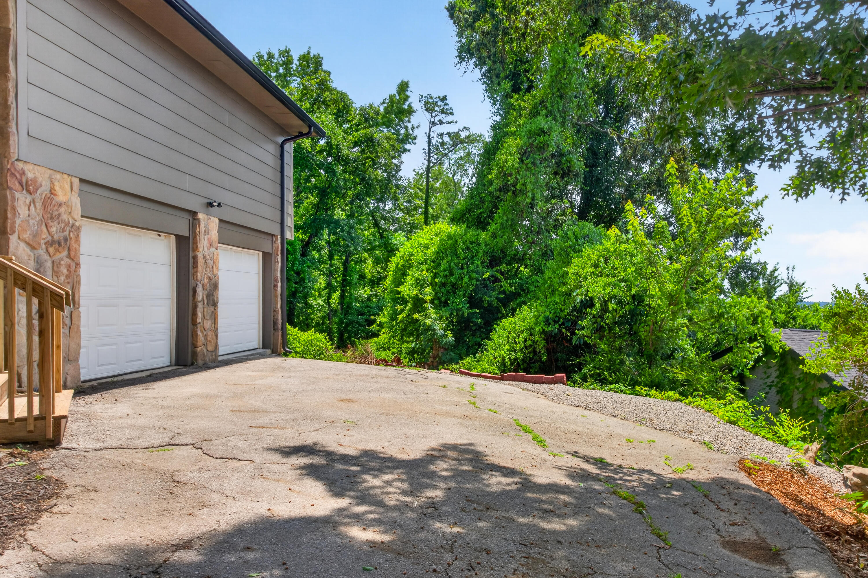 2904 Old Britain Circle