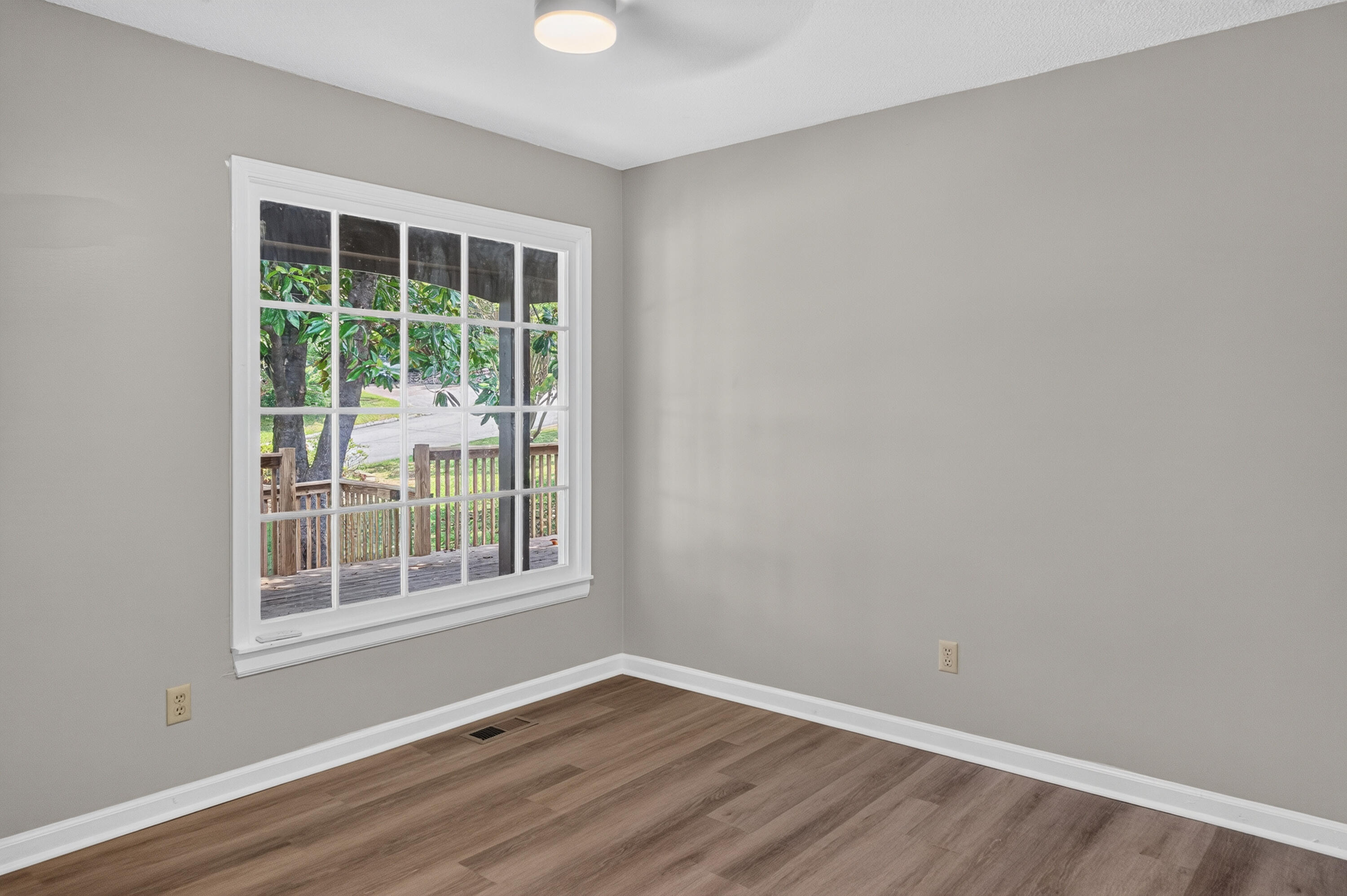 2904 Old Britain Circle