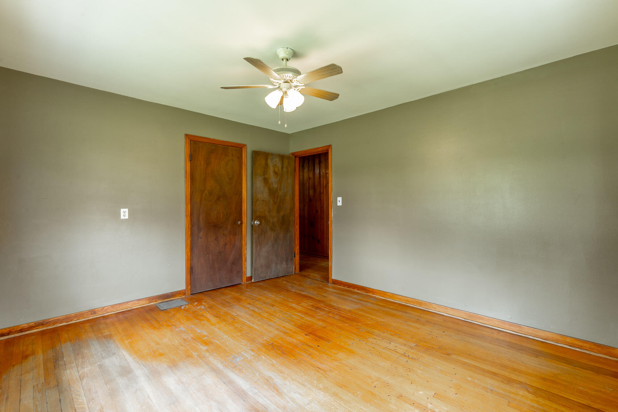 205 Five Points Road