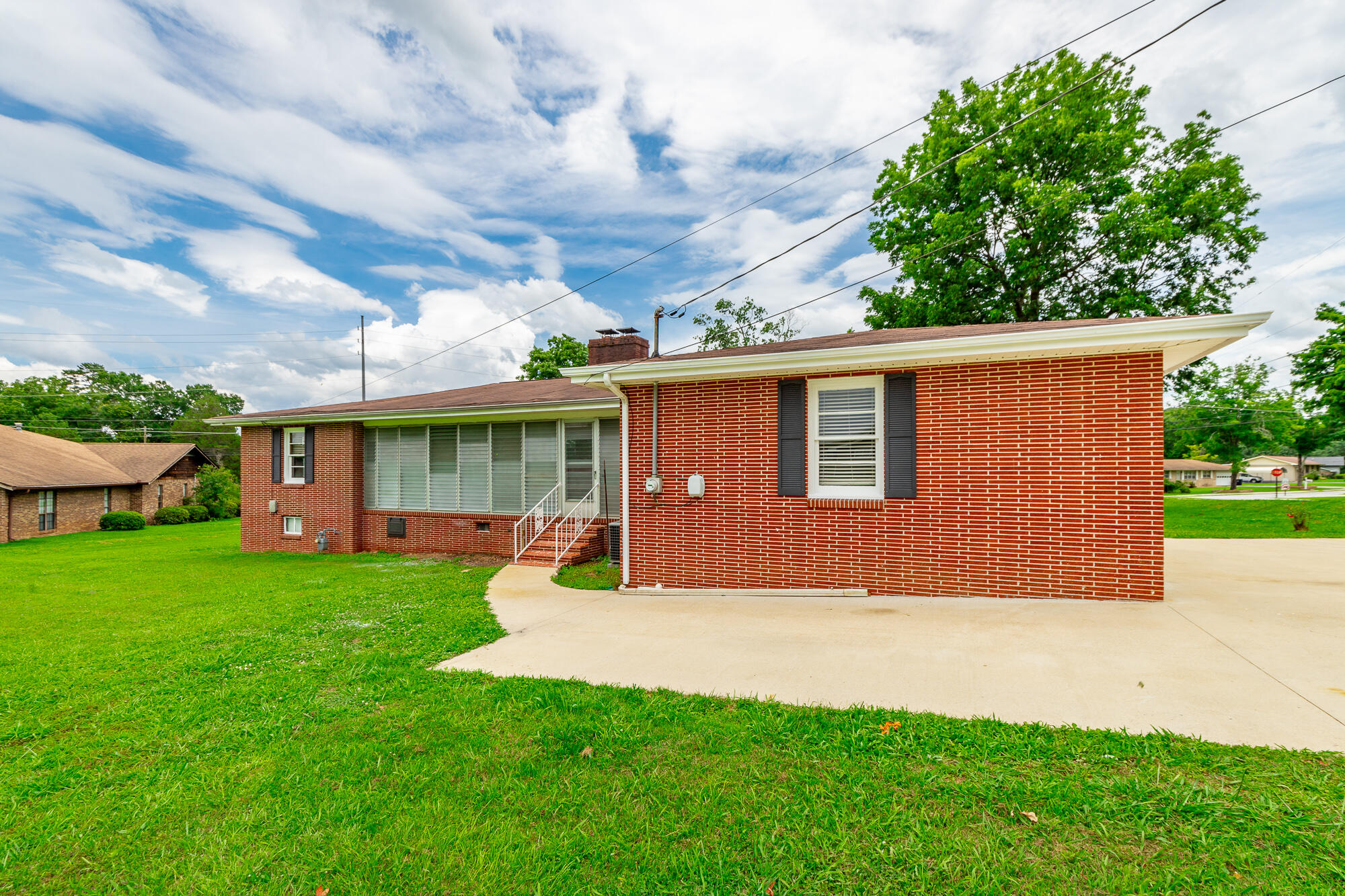 205 Five Points Road