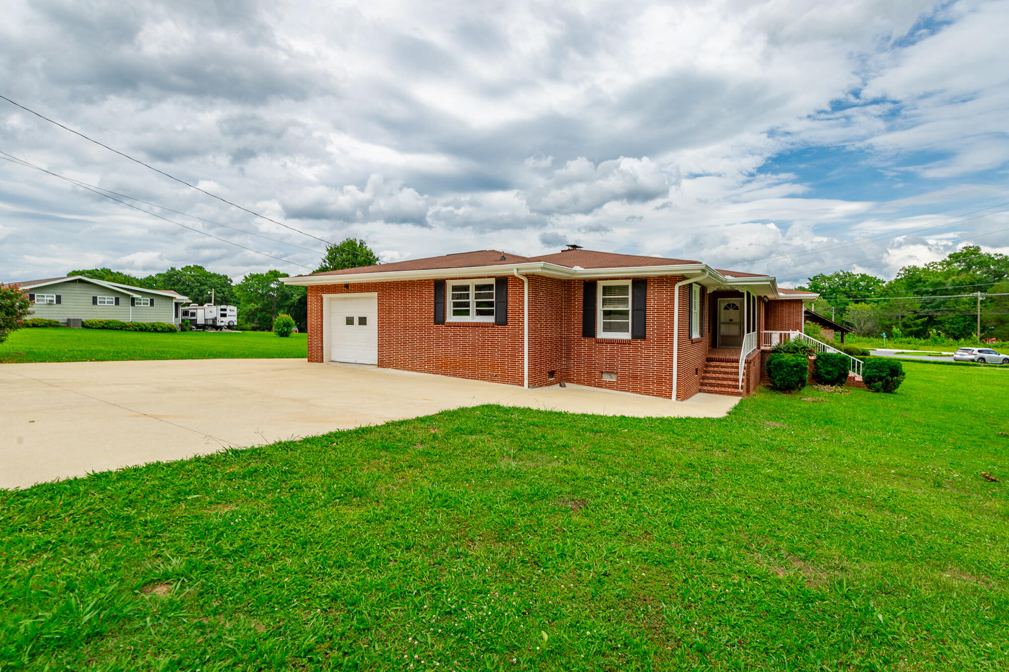 205 Five Points Road