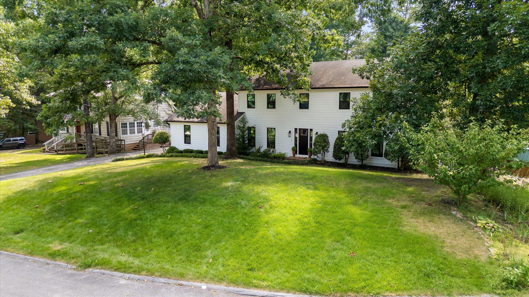 1411 Timbercrest Lane