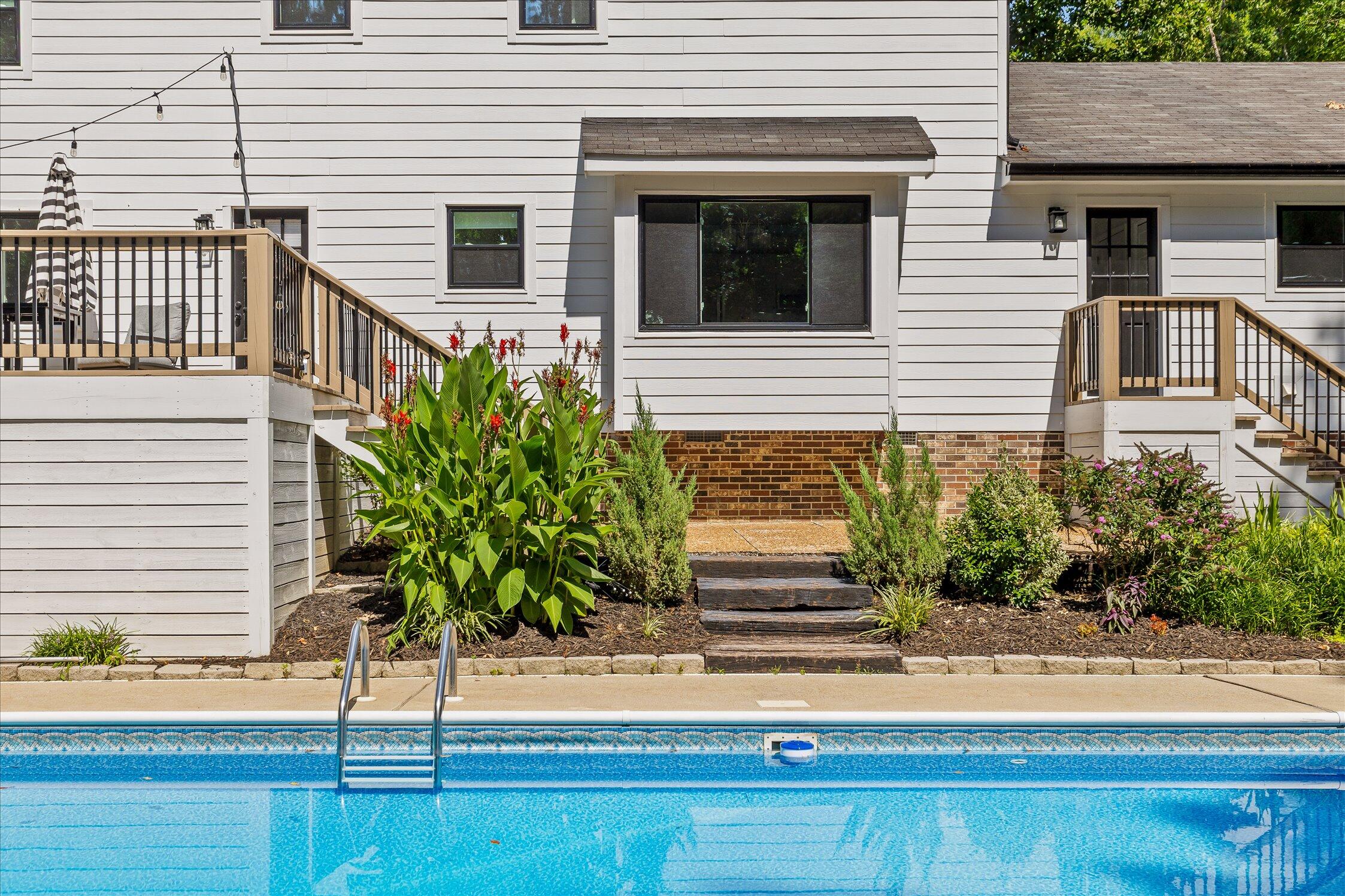 1411 Timbercrest Lane