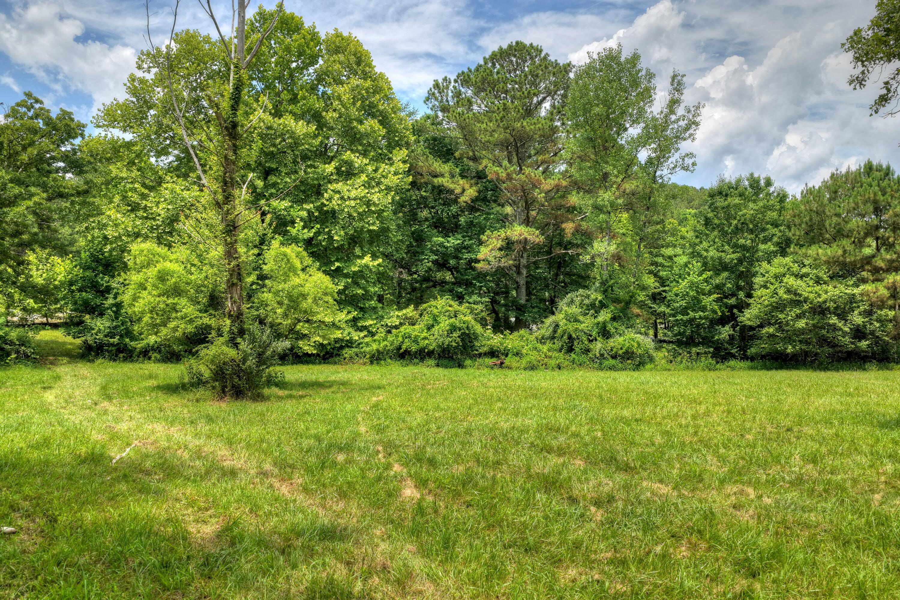 526 Airport Road