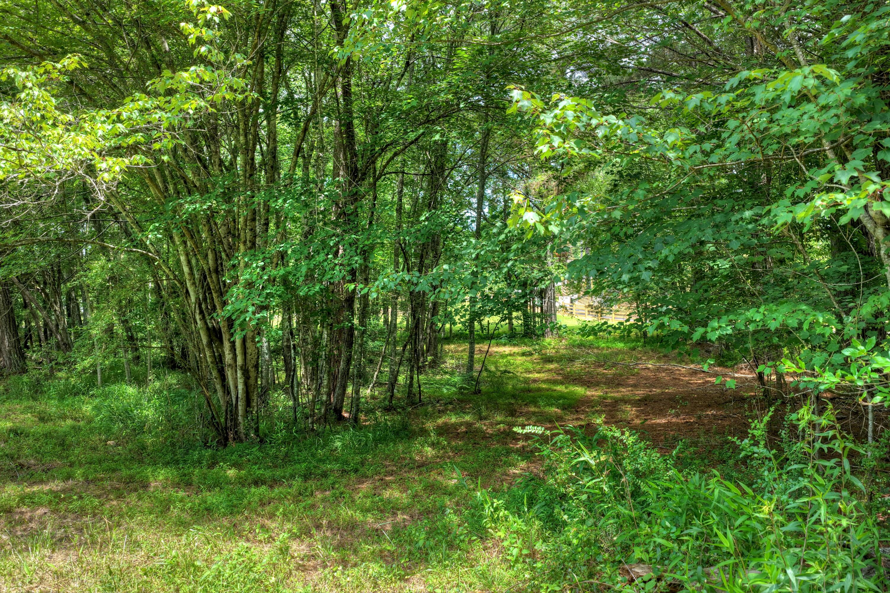 526 Airport Road