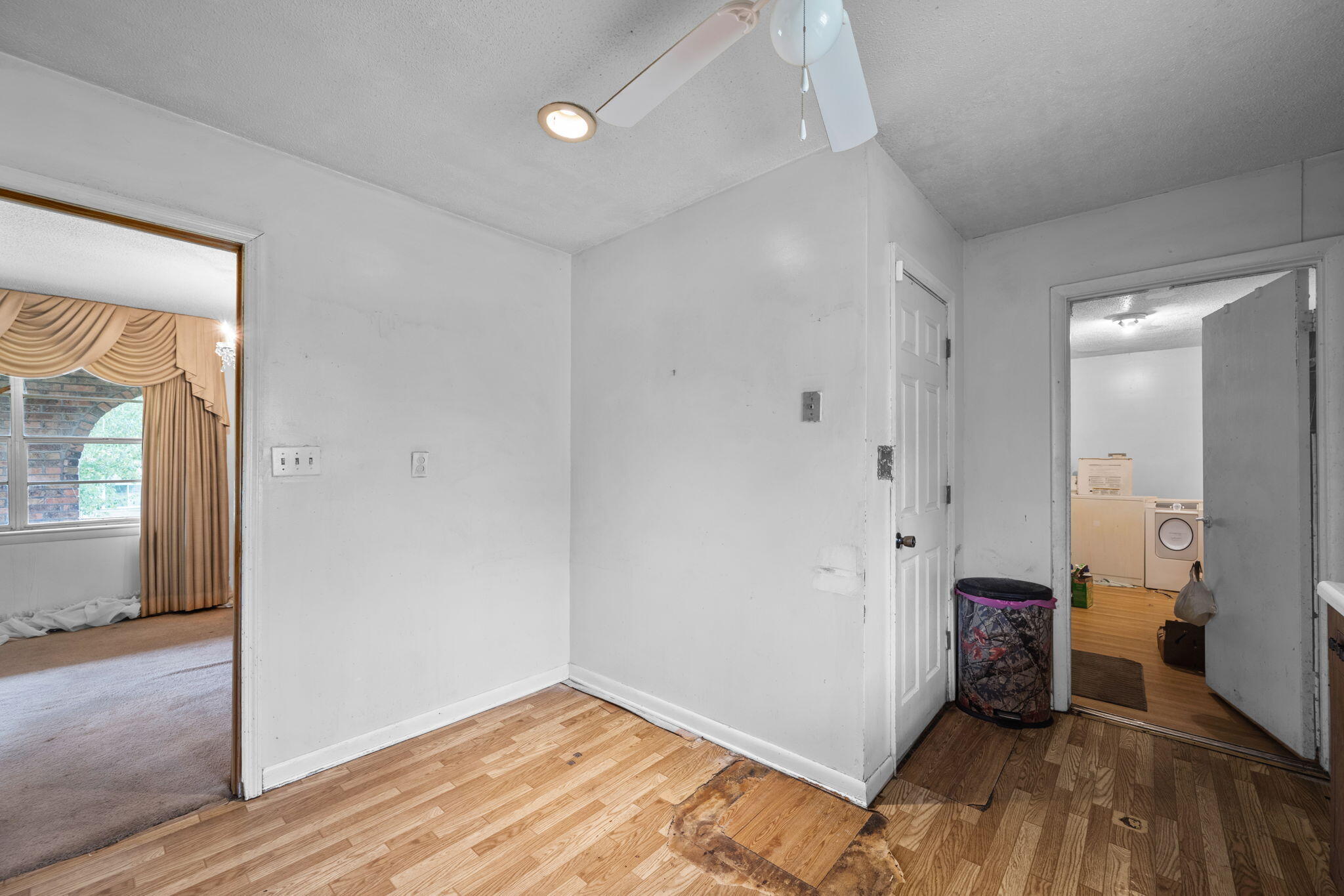 4709 Enterprise Lane