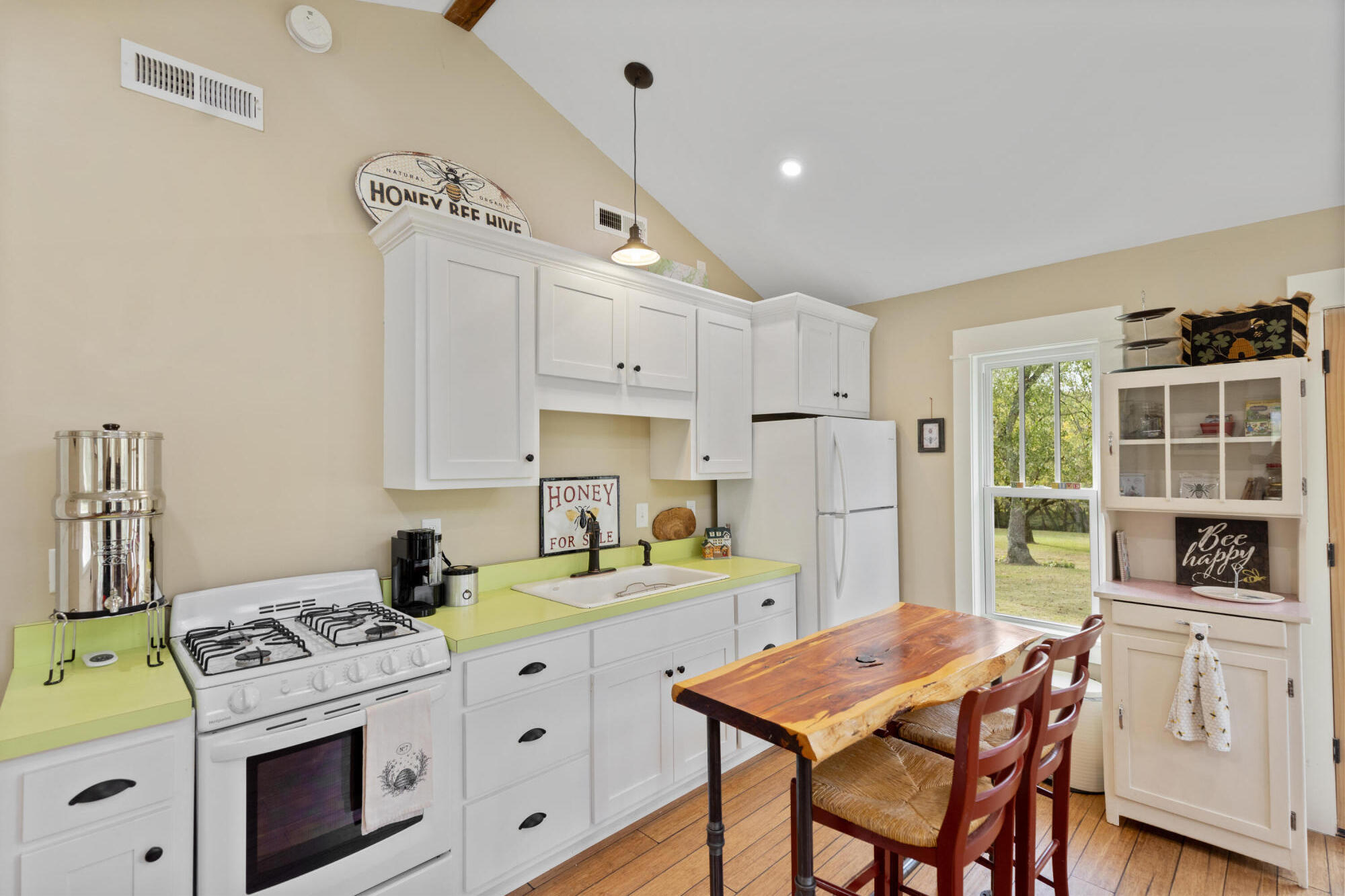 49 Hart Of Pine Road