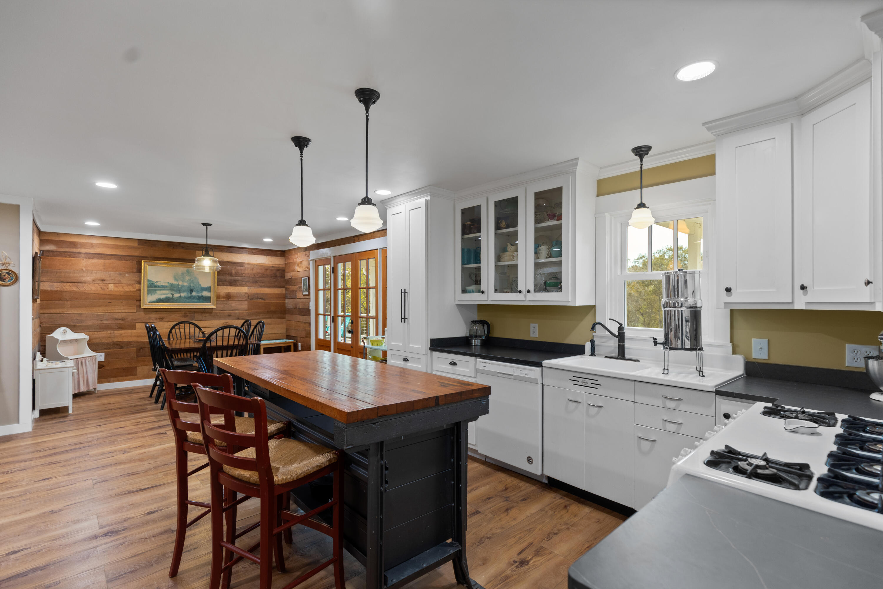 49 Hart Of Pine Road