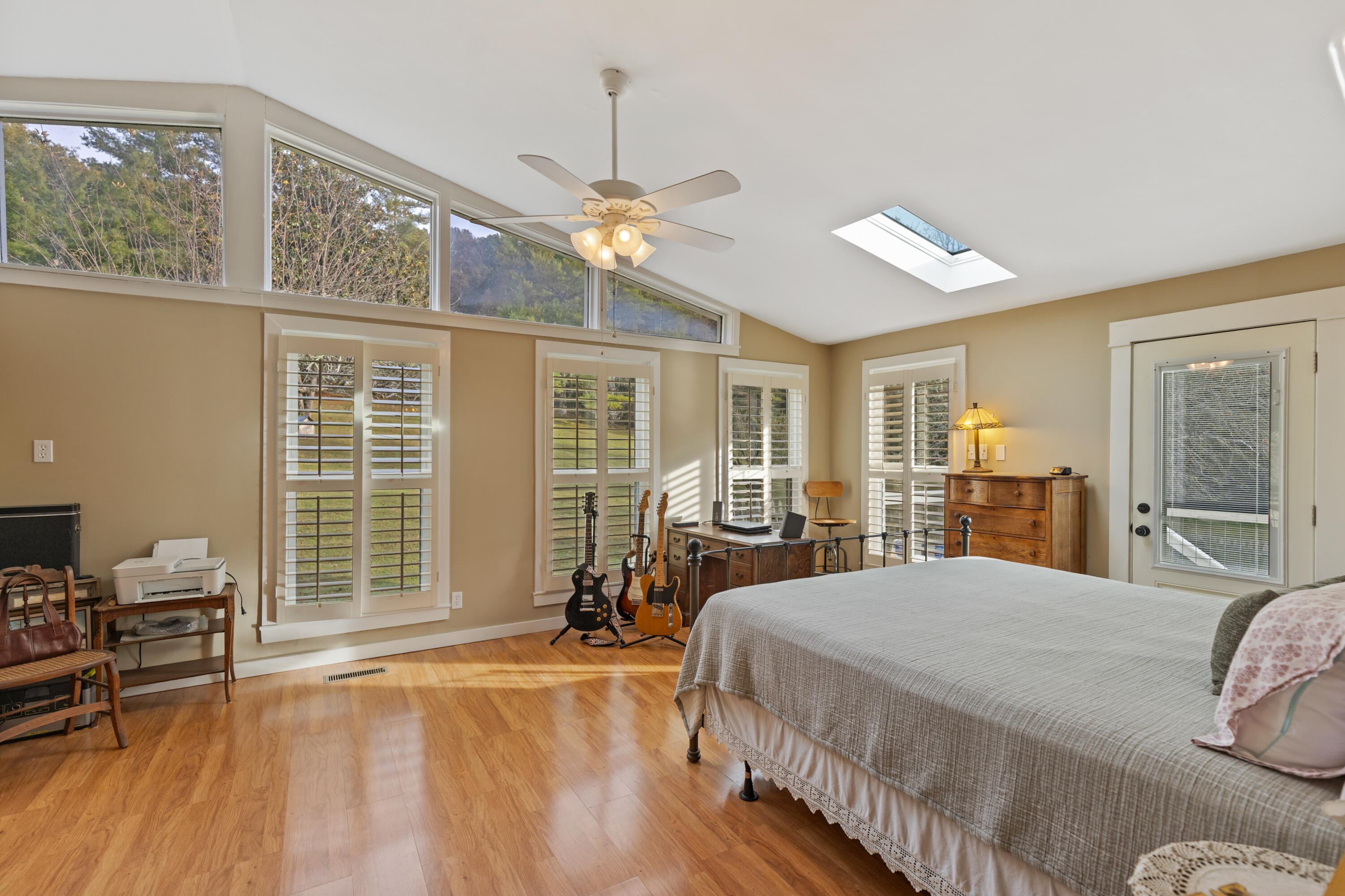 49 Hart Of Pine Road