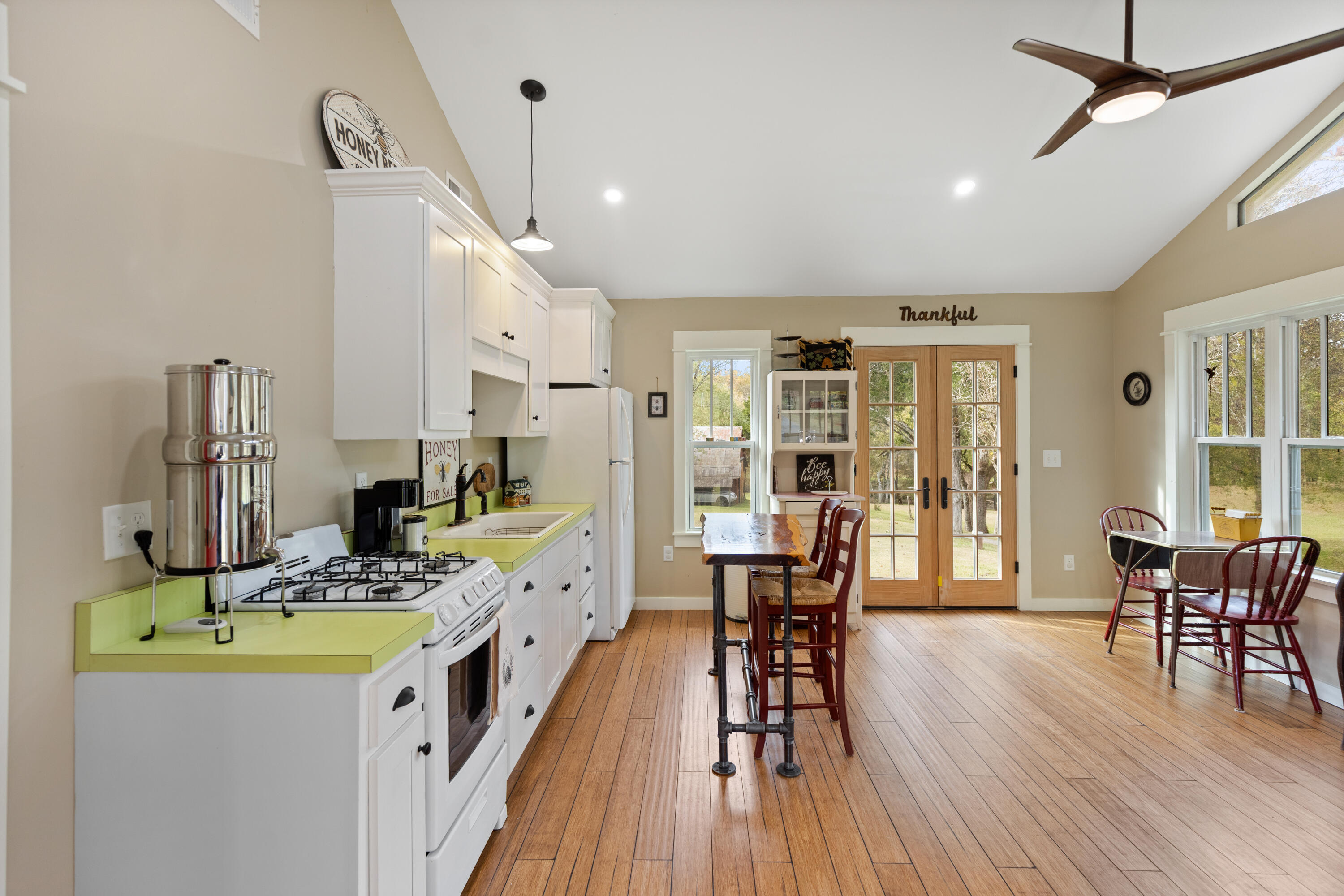 49 Hart Of Pine Road
