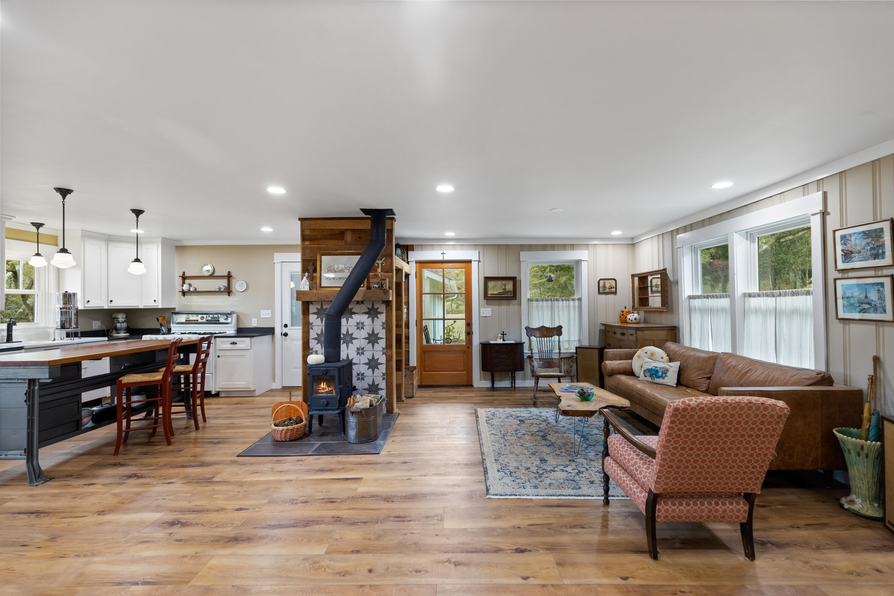 49 Hart Of Pine Road