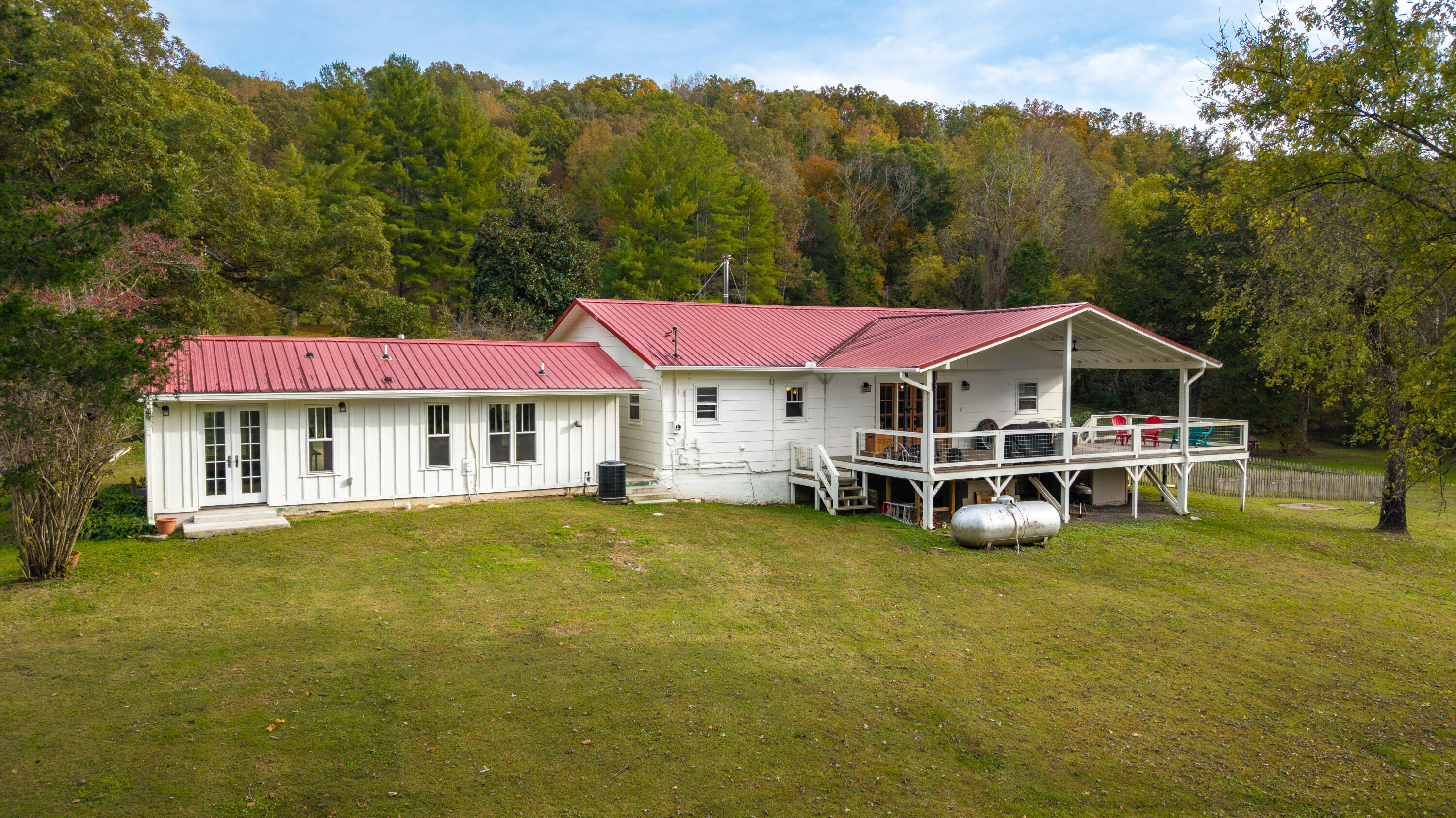 49 Hart Of Pine Road