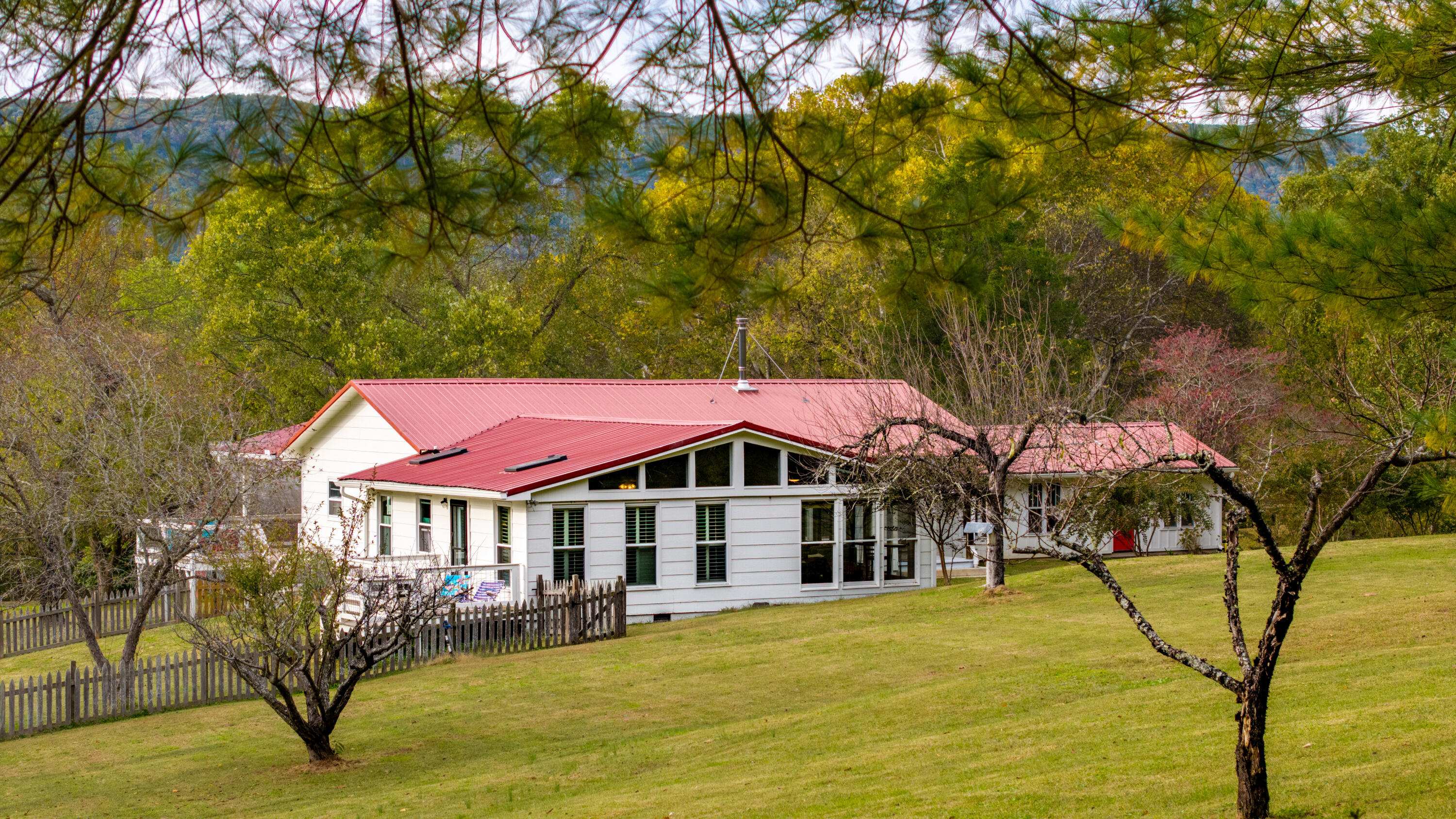 49 Hart Of Pine Road
