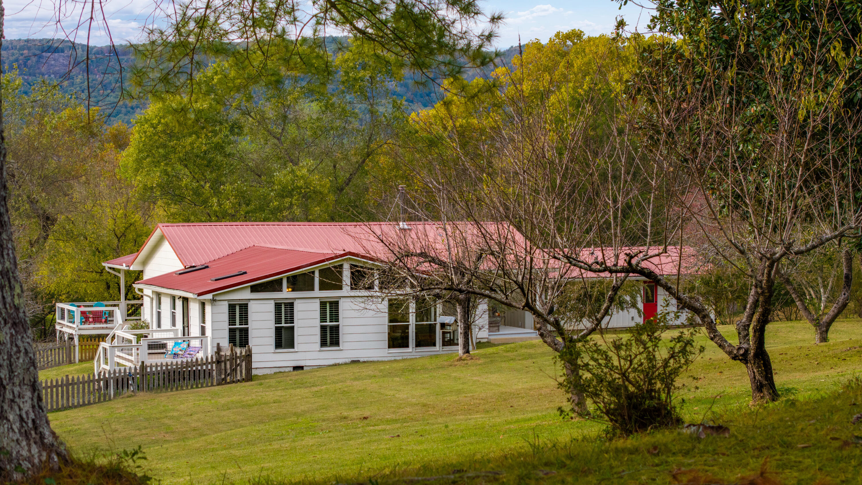 49 Hart Of Pine Road