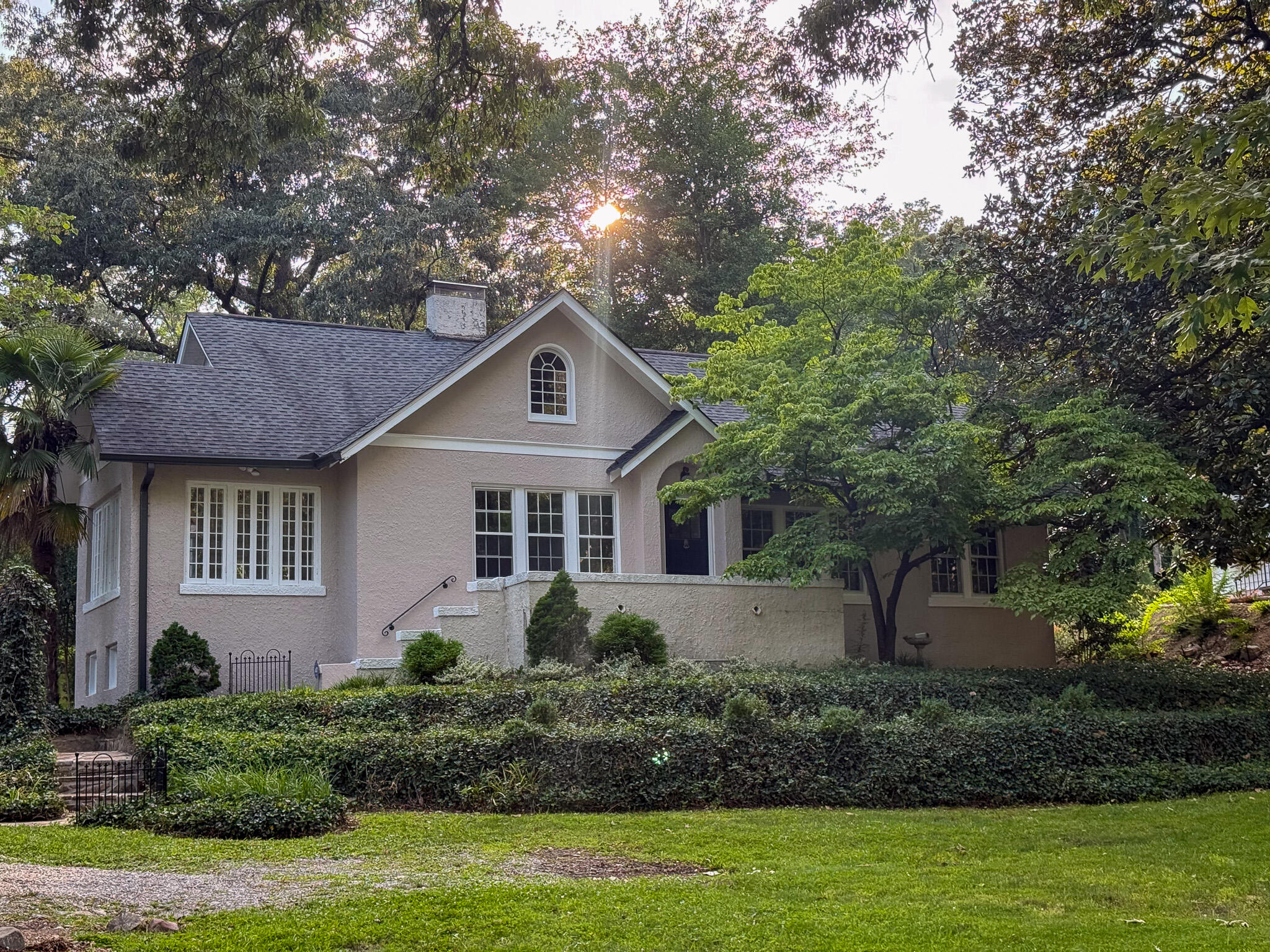 1801 Hixson Pike