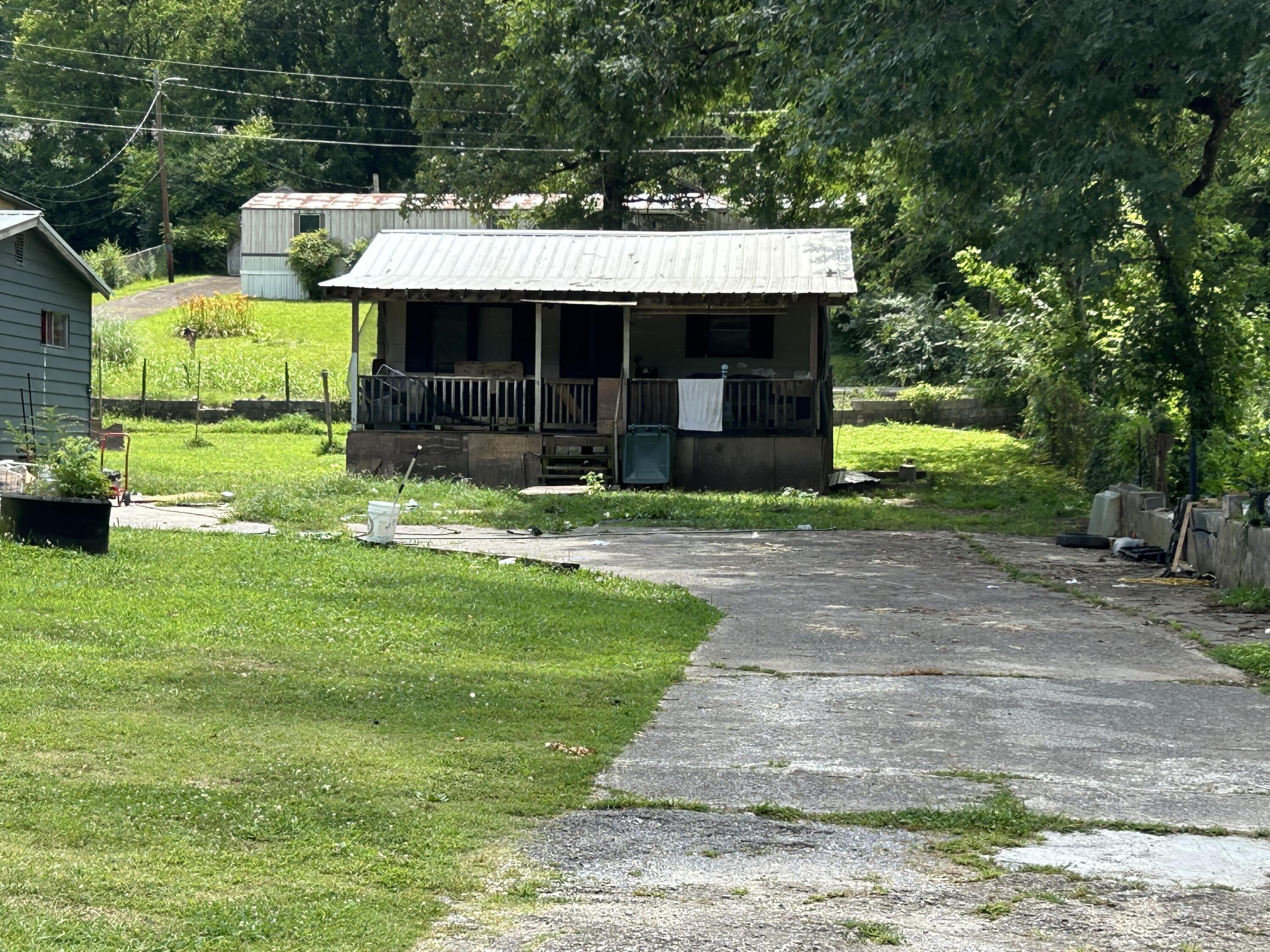 6 Kellys Ferry Avenue
