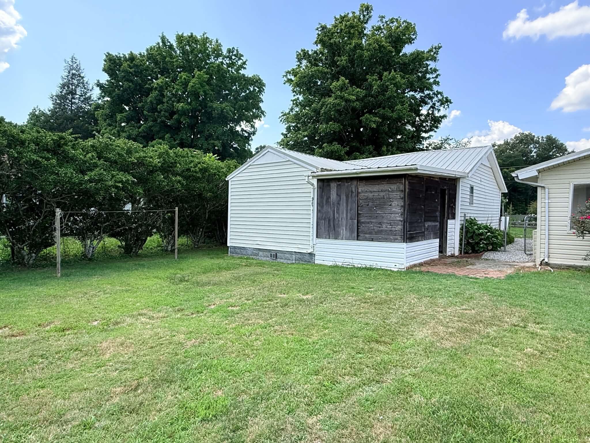 190 Co Rd 909