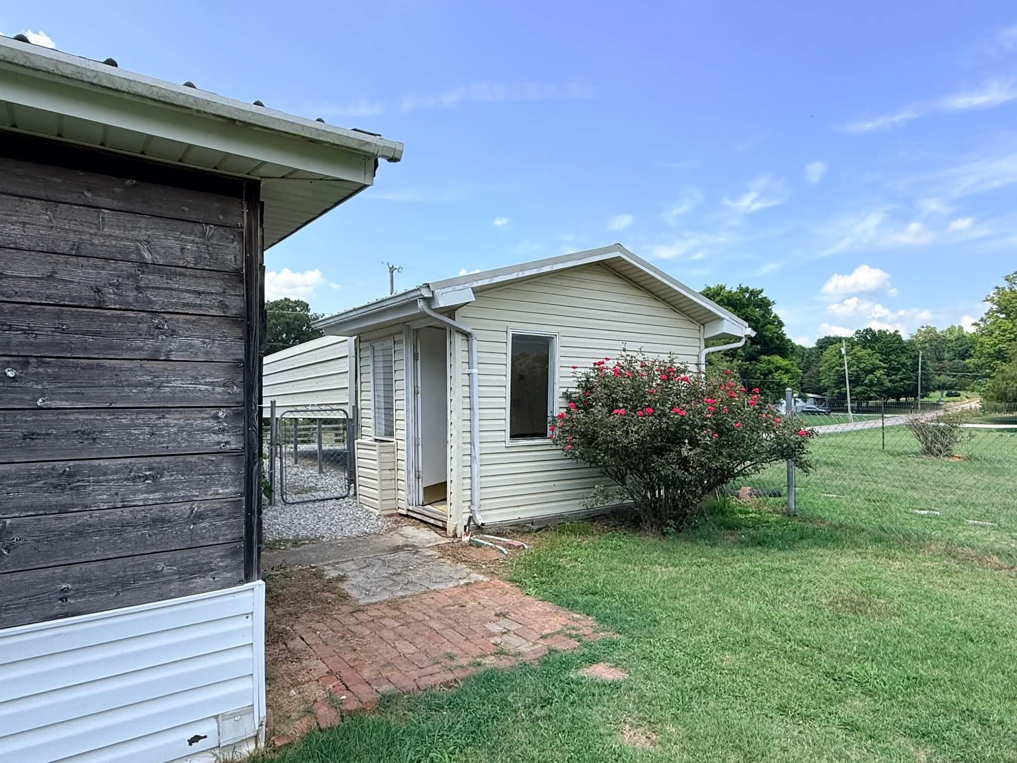190 Co Rd 909