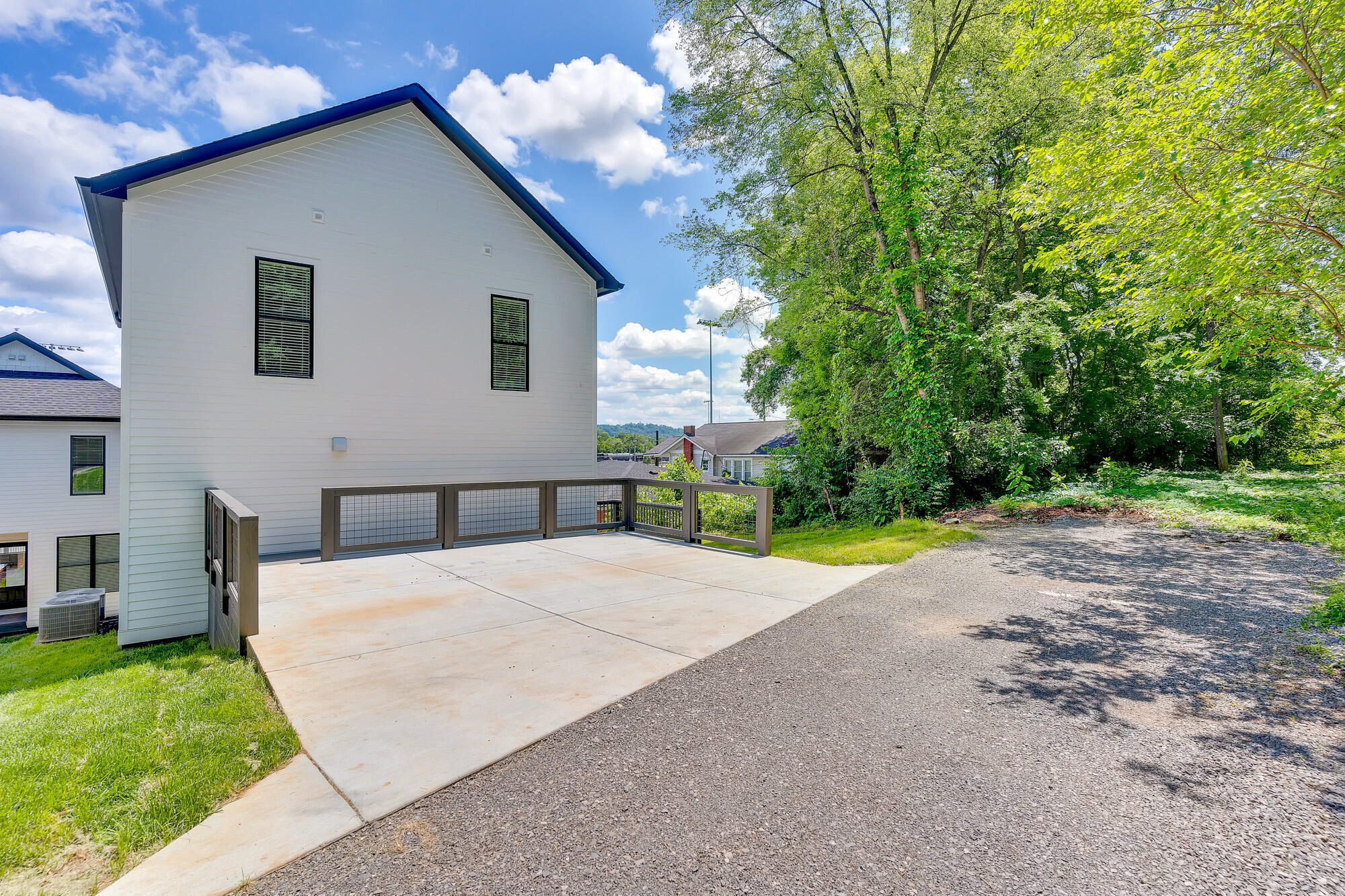 527 O Neal Street, A