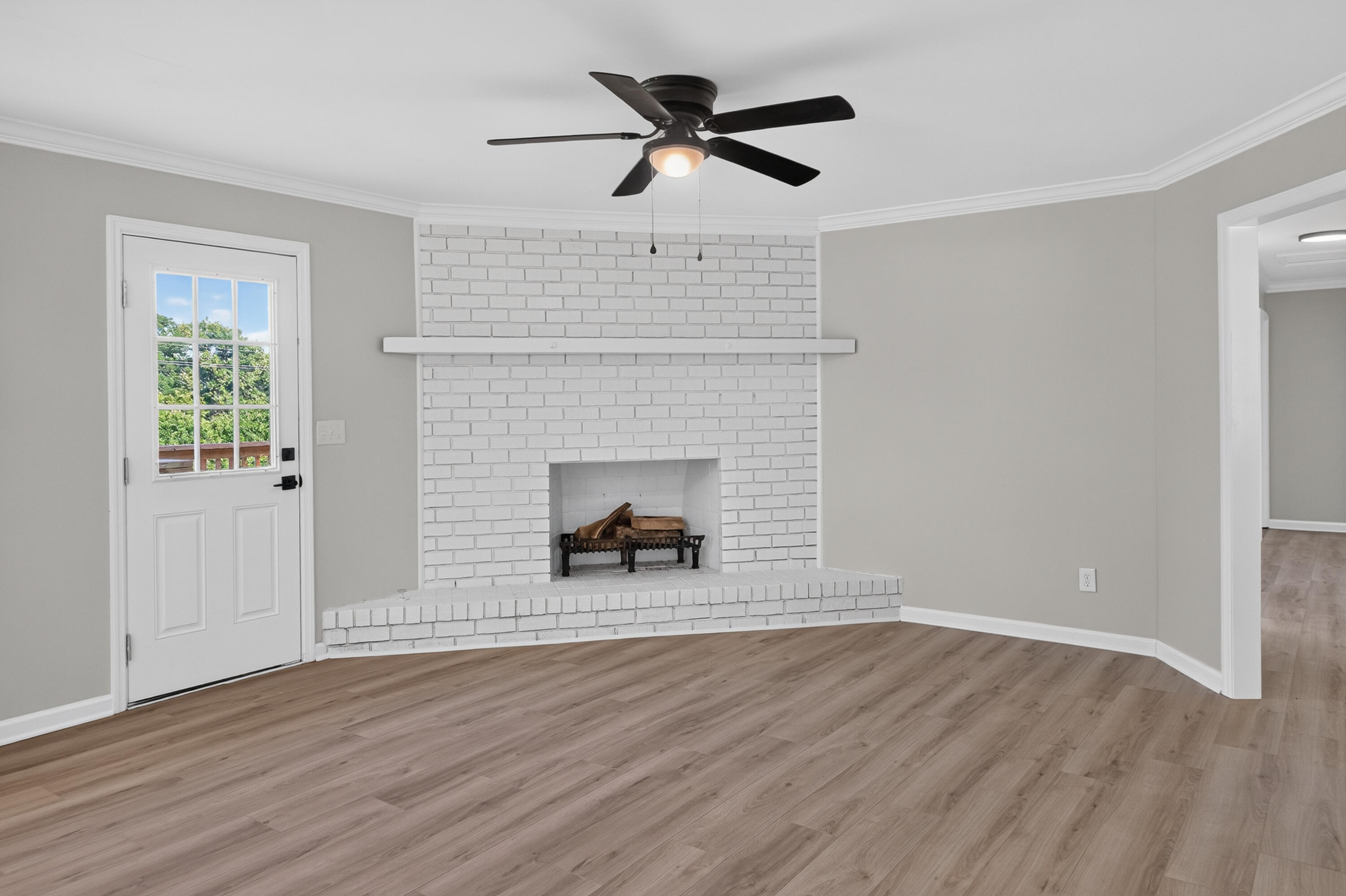 9512 Heathwood Drive