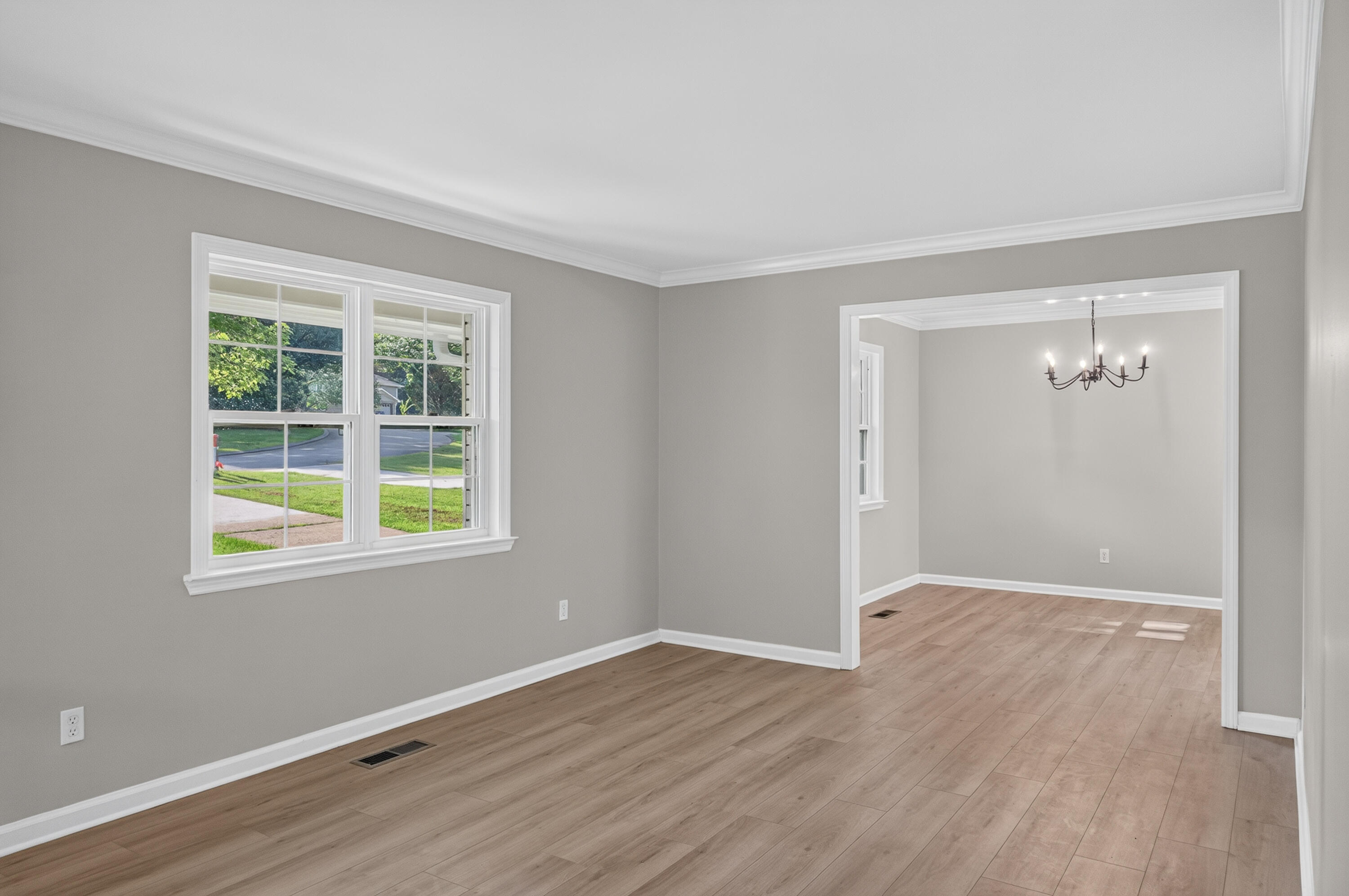 9512 Heathwood Drive