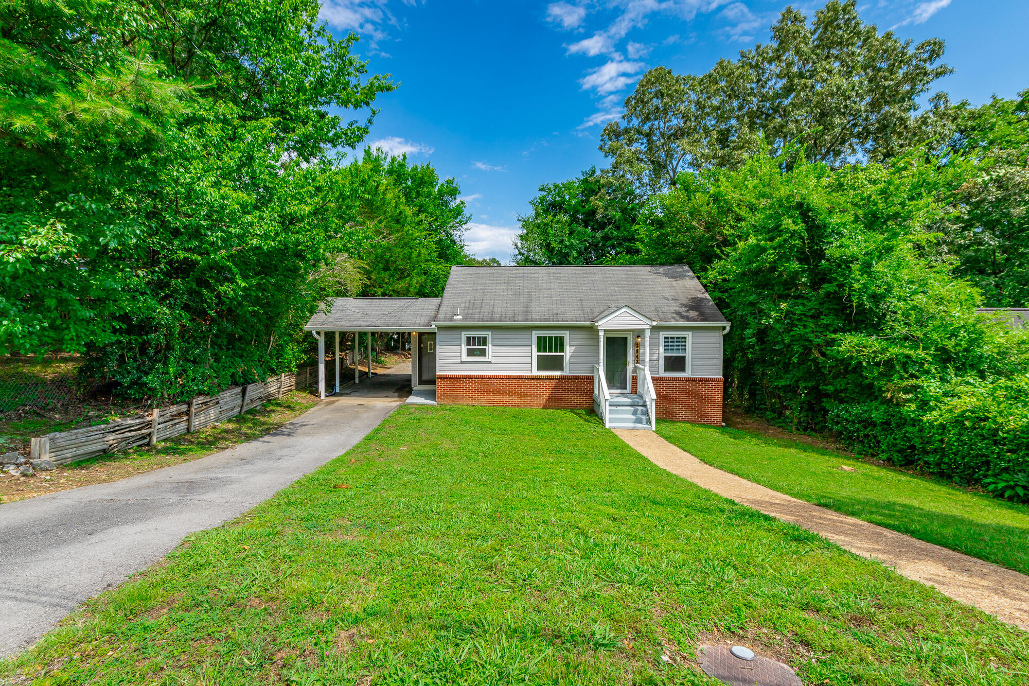 3842 Kingwood Circle