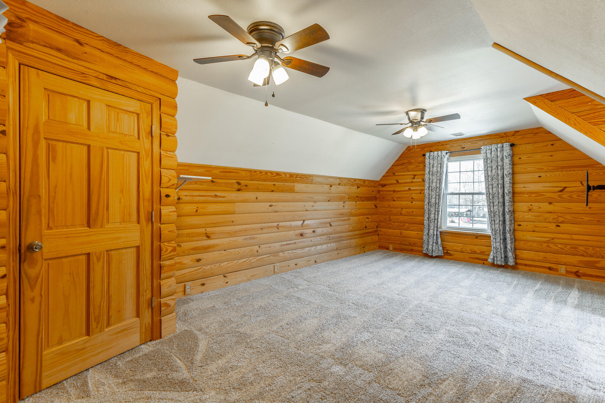 2322 Mowbray Pike