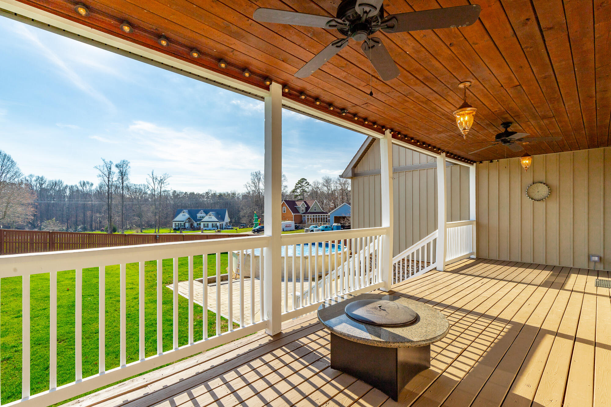2322 Mowbray Pike