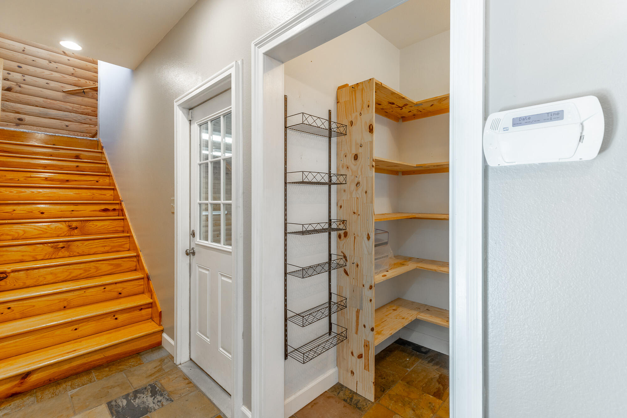 2322 Mowbray Pike
