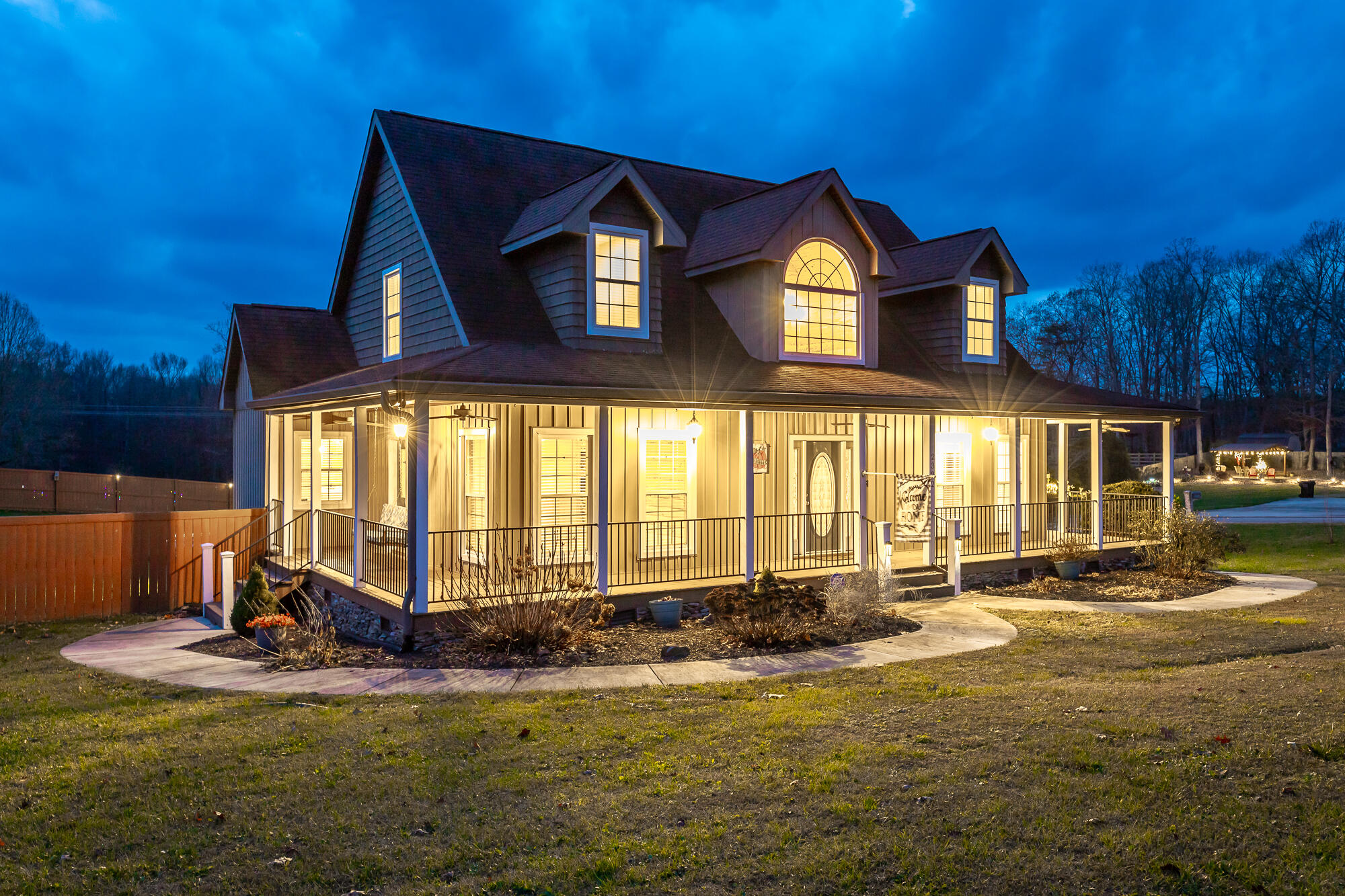 2322 Mowbray Pike