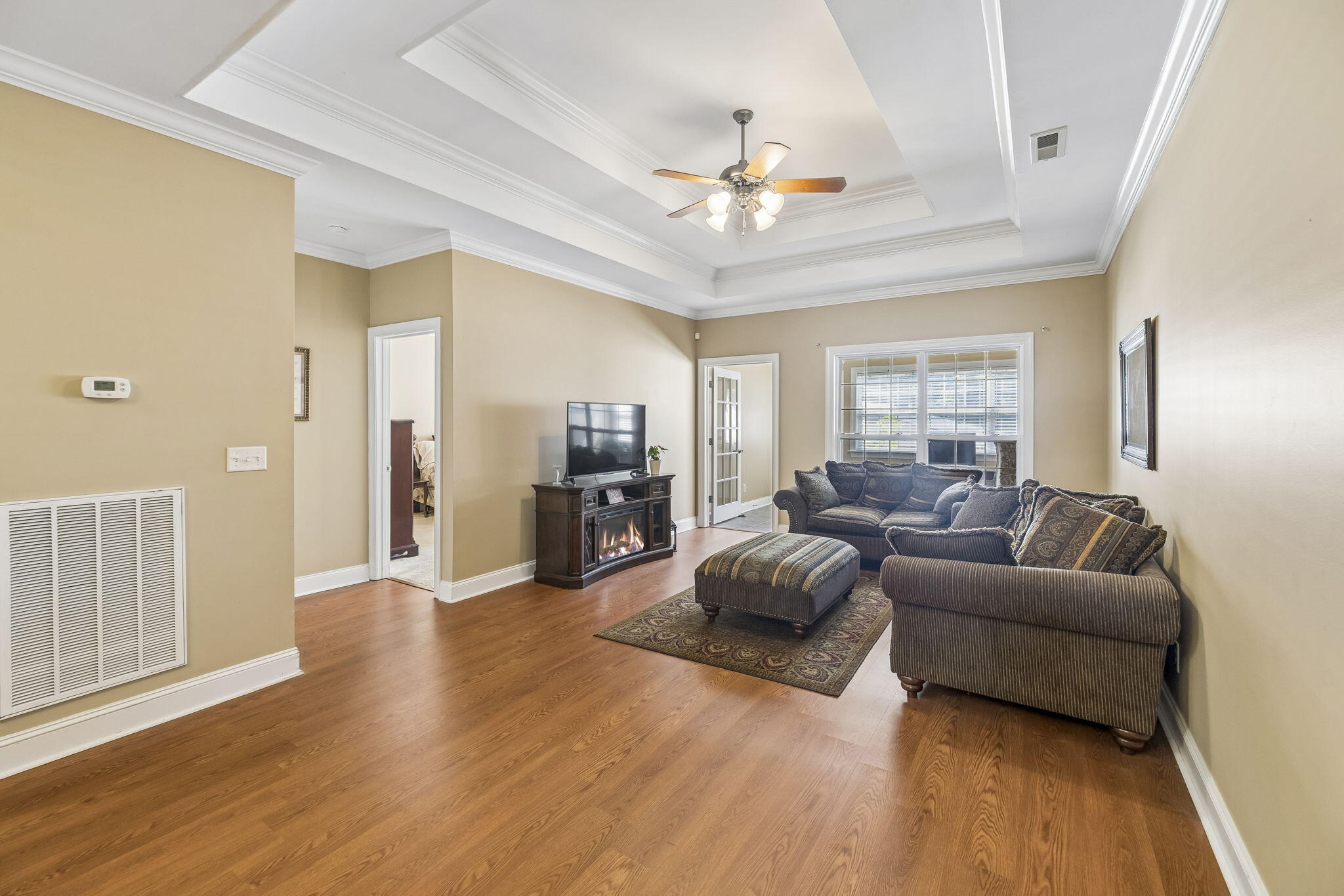 1004 Grey Oaks Lane