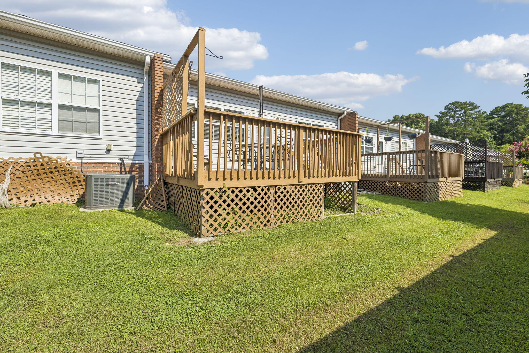 1004 Grey Oaks Lane