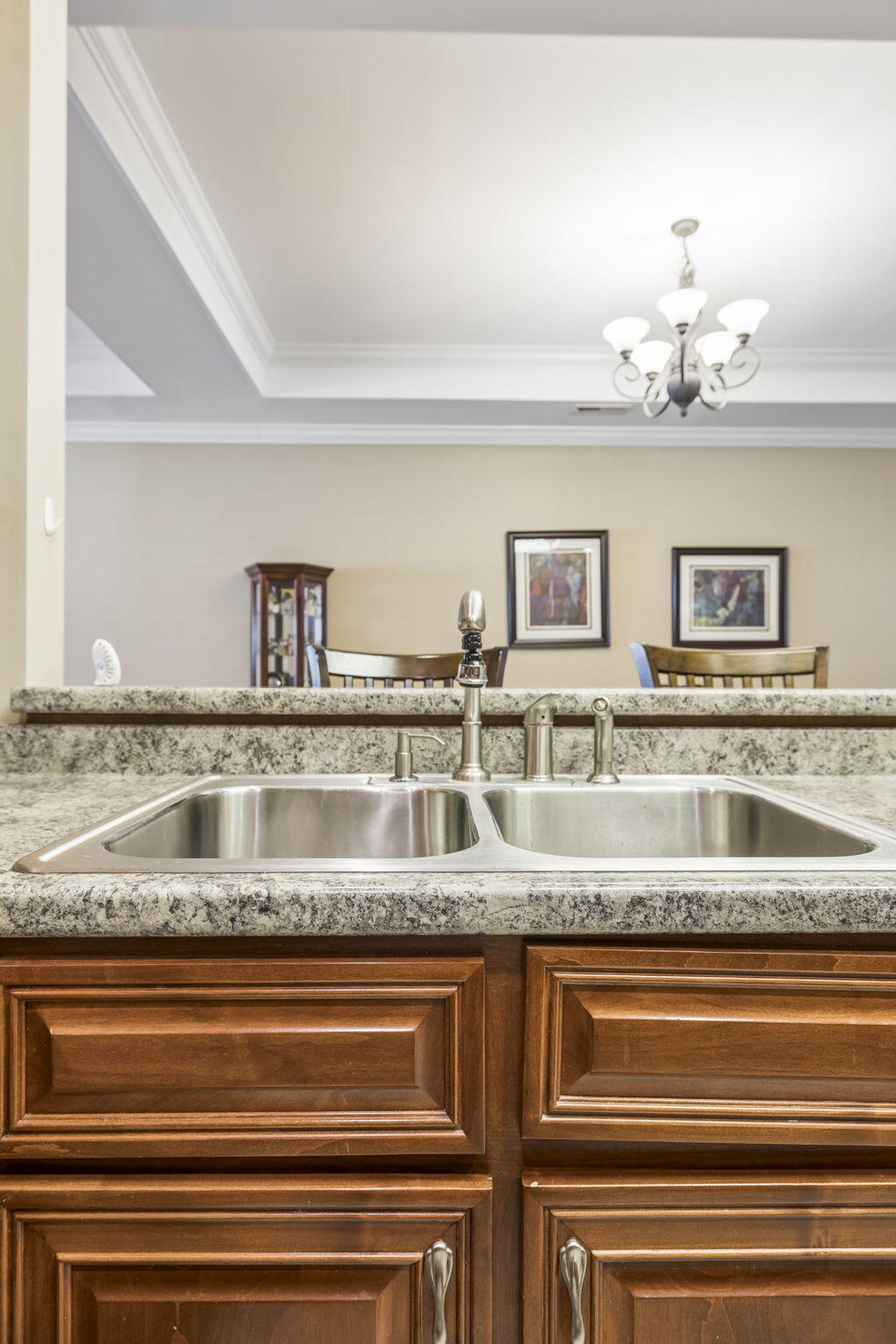 1004 Grey Oaks Lane