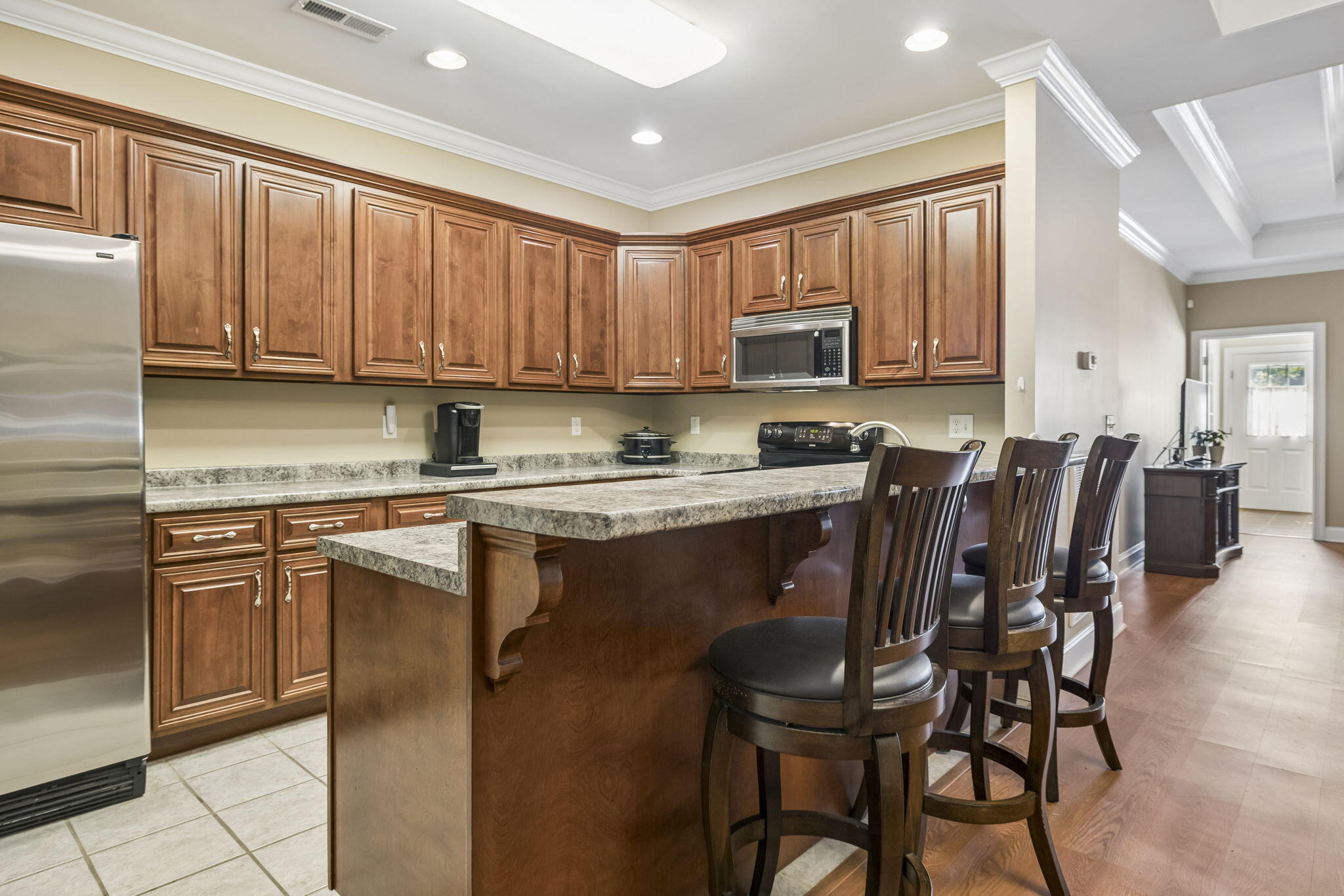 1004 Grey Oaks Lane