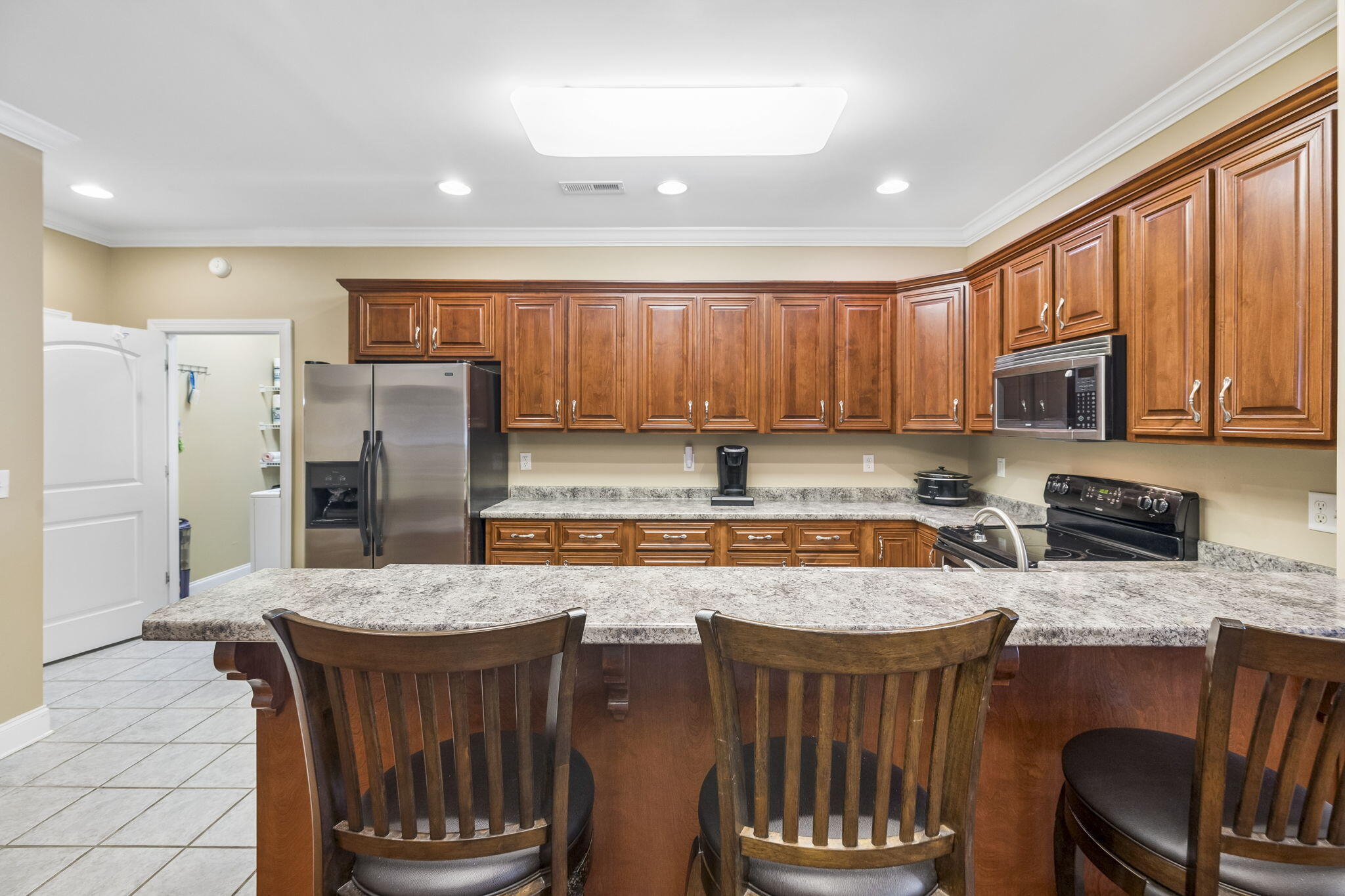 1004 Grey Oaks Lane