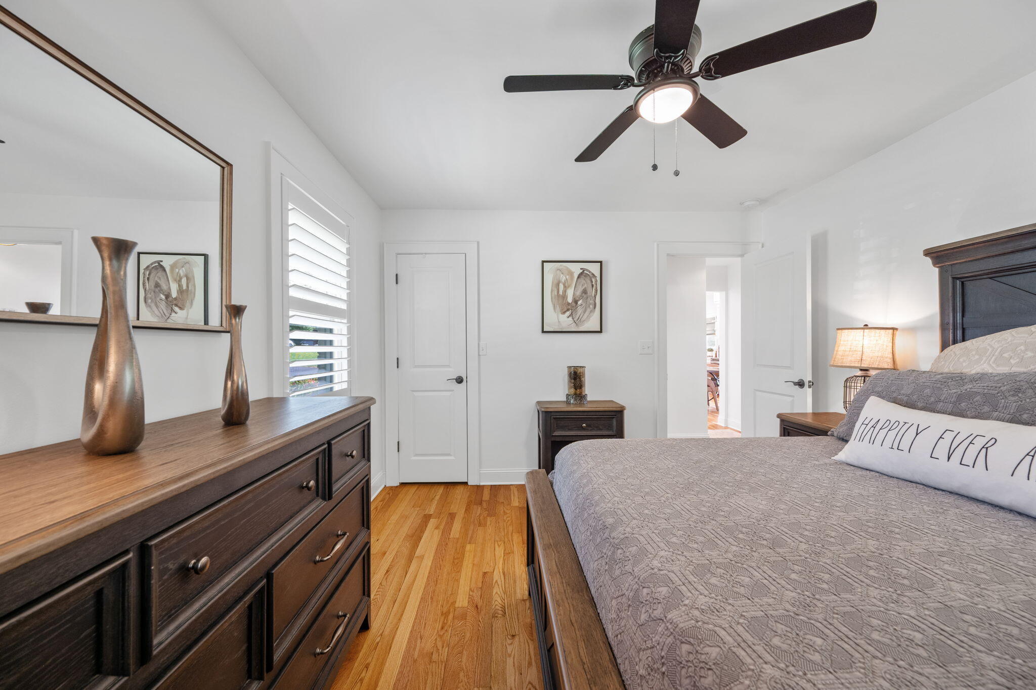 3594 Knollwood Hill Drive
