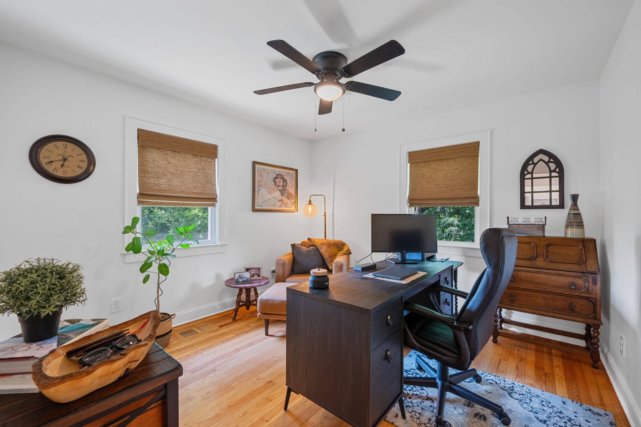 3594 Knollwood Hill Drive