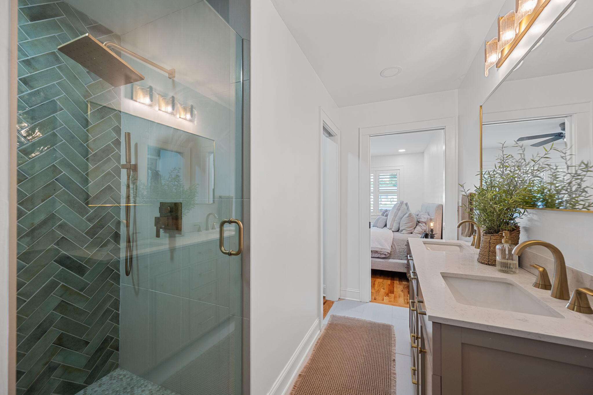 3594 Knollwood Hill Drive