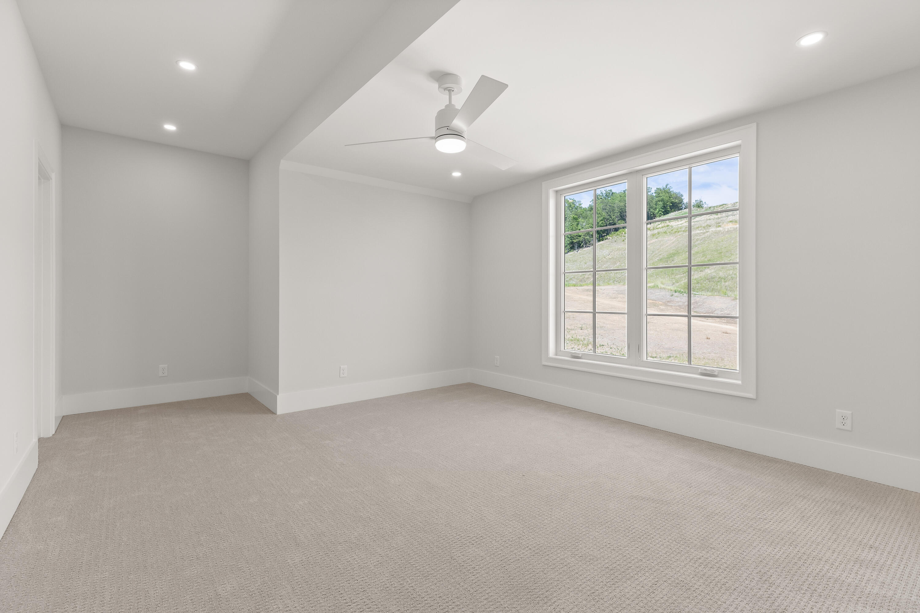 1337 London Woods Way, 15