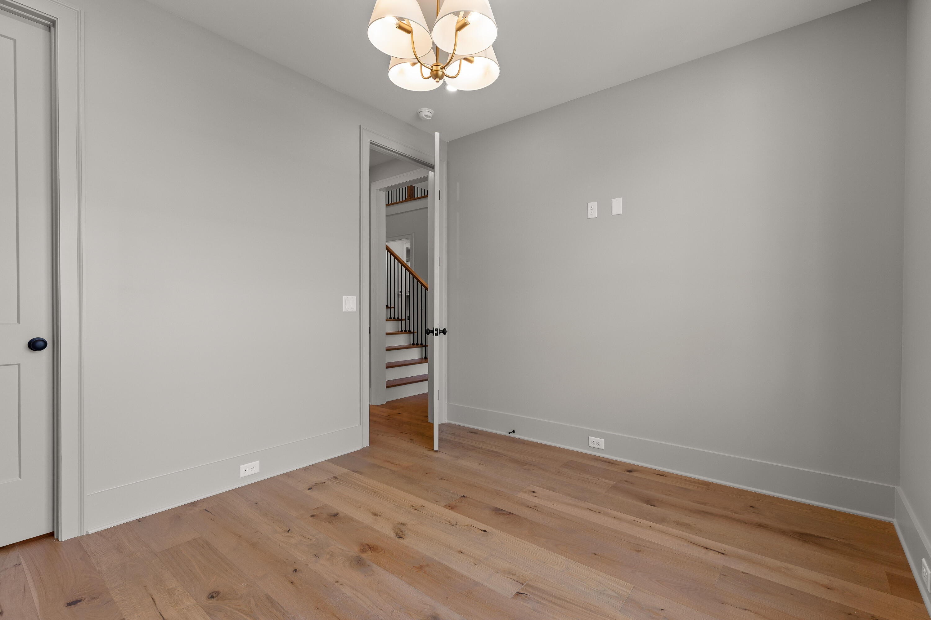 1337 London Woods Way, 15