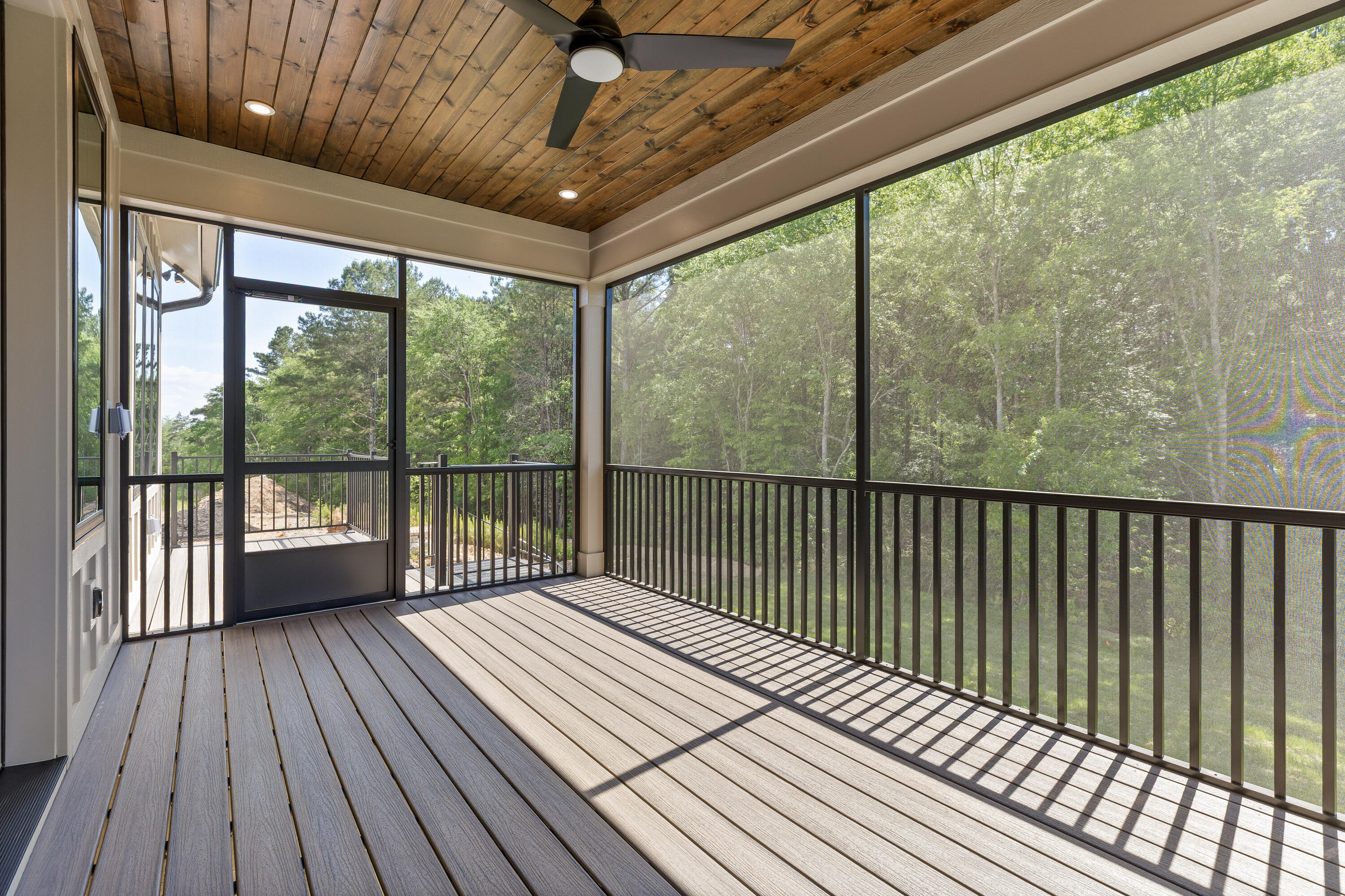 1337 London Woods Way, 15