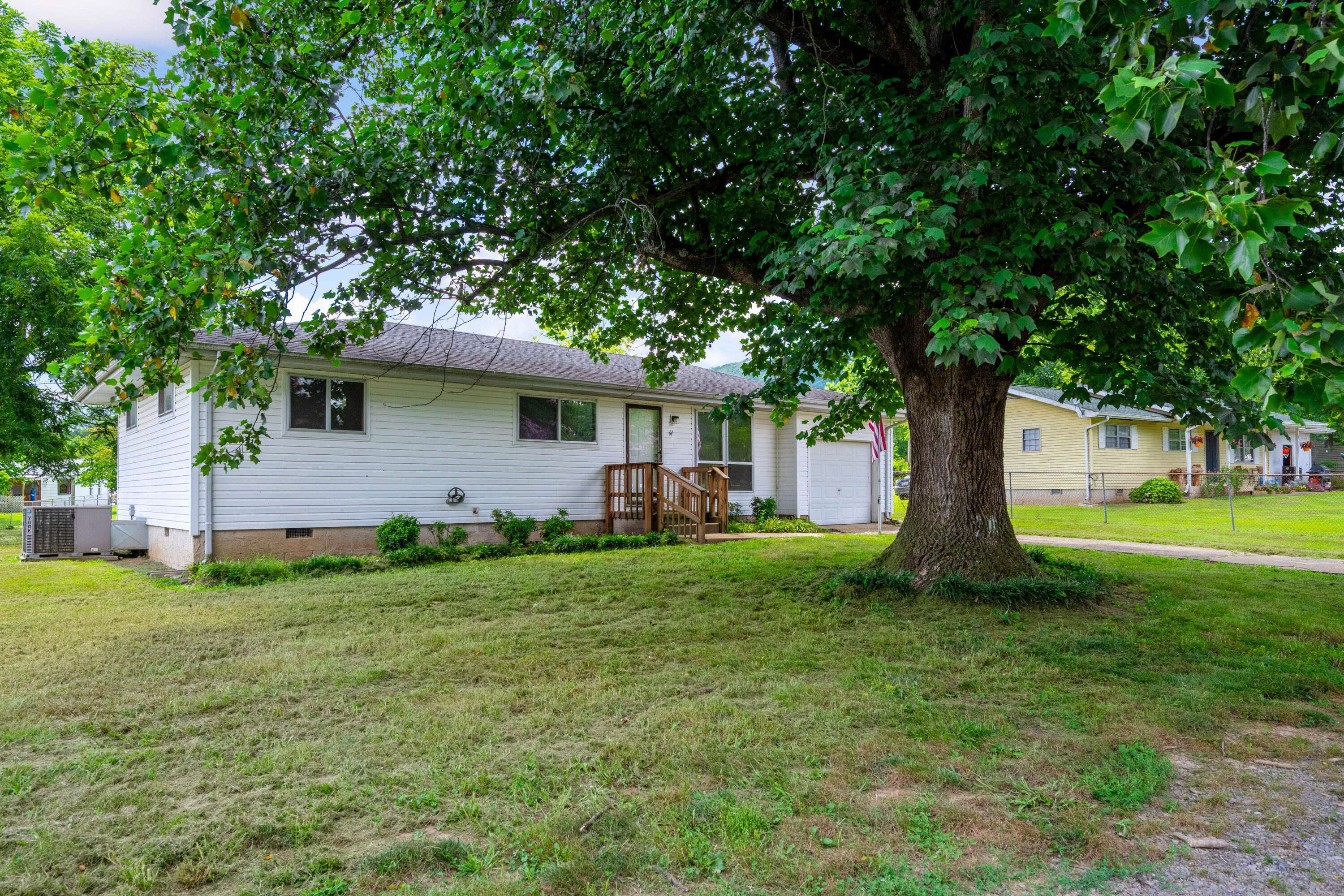 61 Standifer Circle