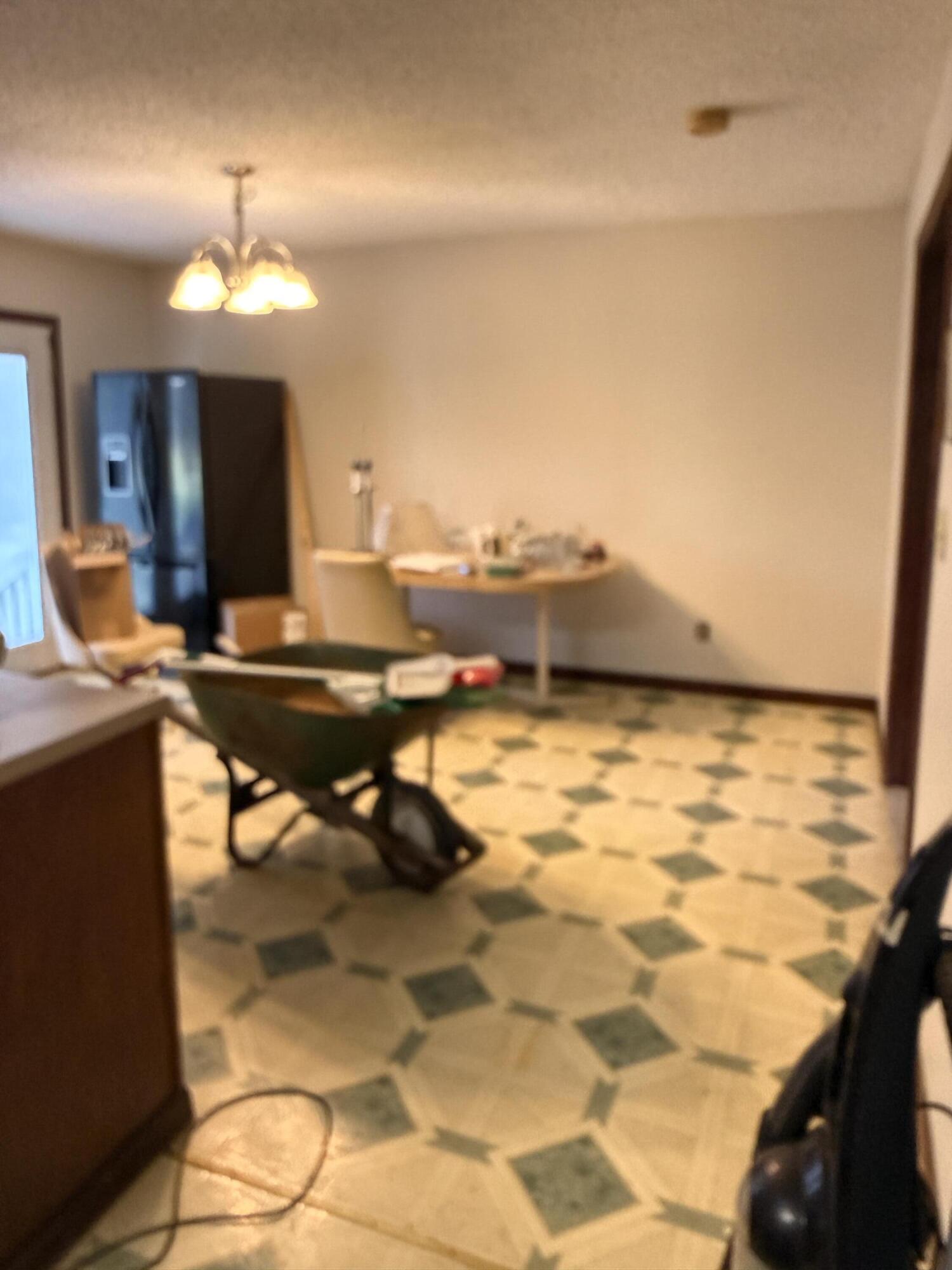 245 N Airport Circle NW